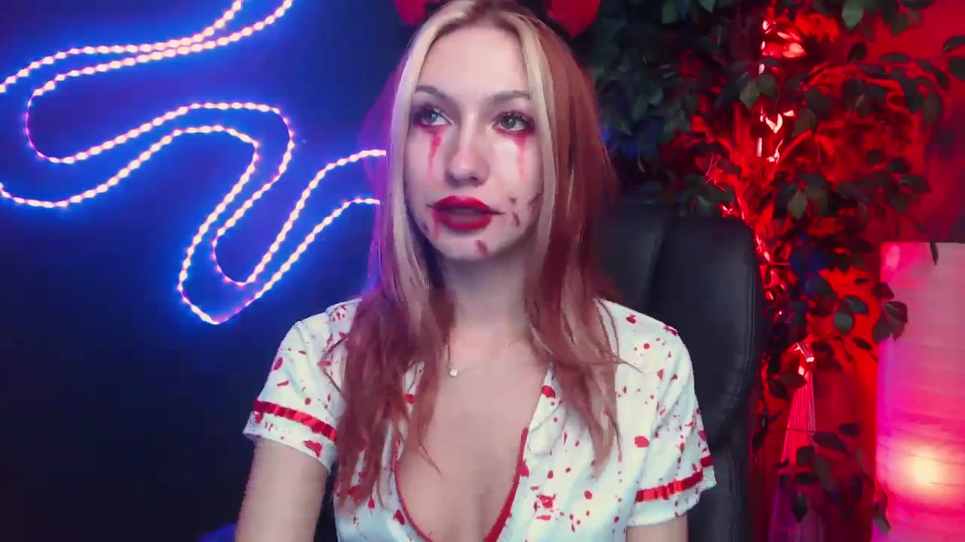 Gallery image thumbnail from LovelyGin's myfreecams stream on, 10/30/2023, 14:45 image 3 of 20