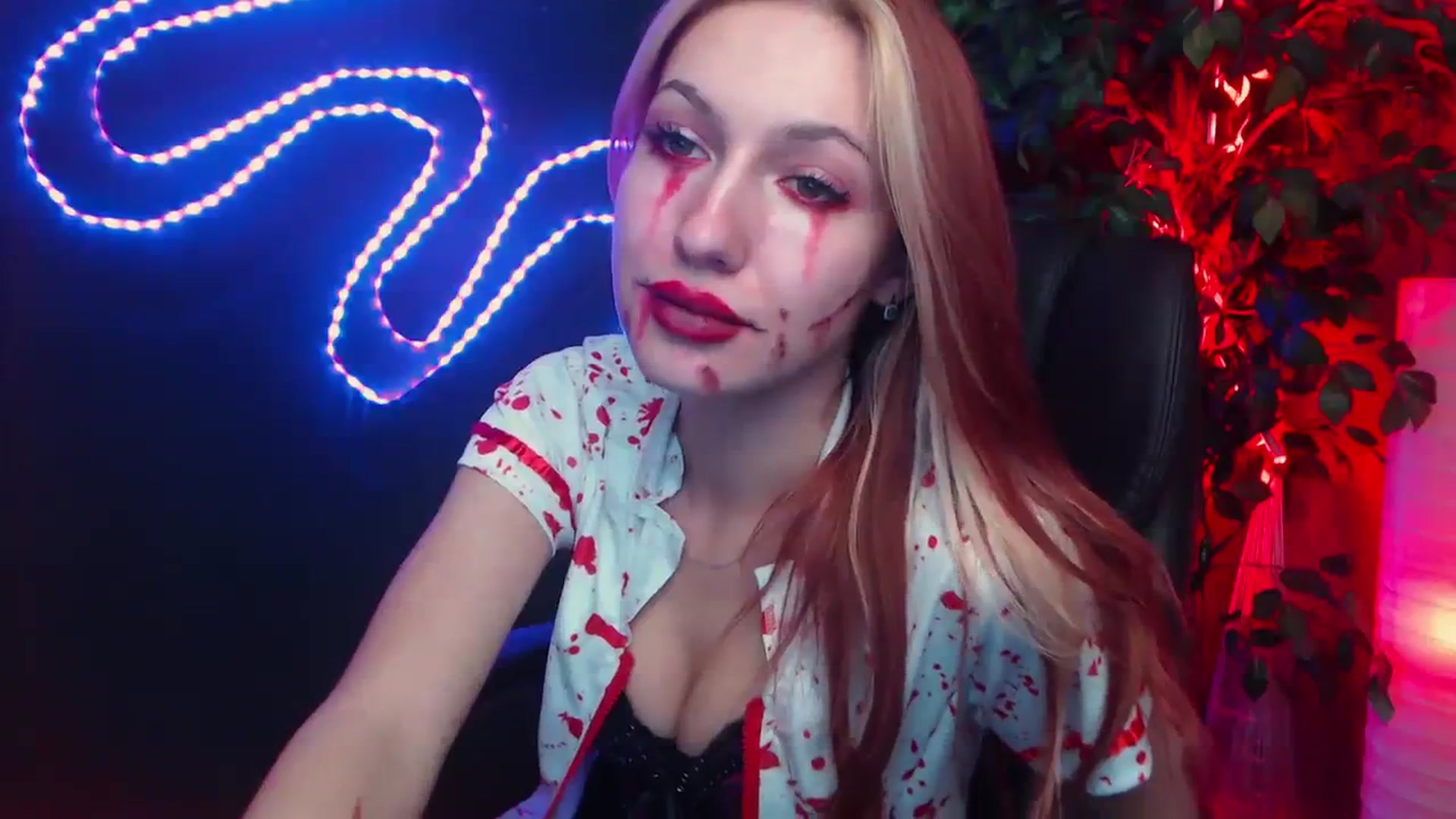 Gallery image thumbnail from LovelyGin's myfreecams stream on, 10/30/2023, 16:01 image 14 of 20