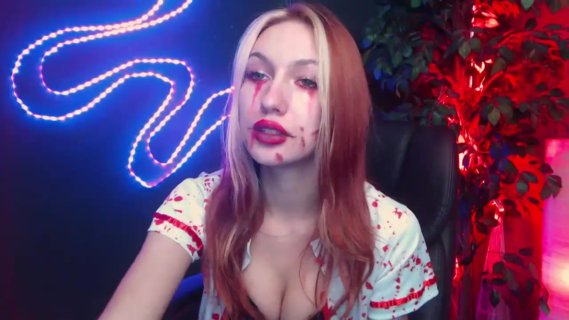 Gallery image thumbnail from LovelyGin's myfreecams stream on, 10/30/2023, 16:01 image 11 of 20