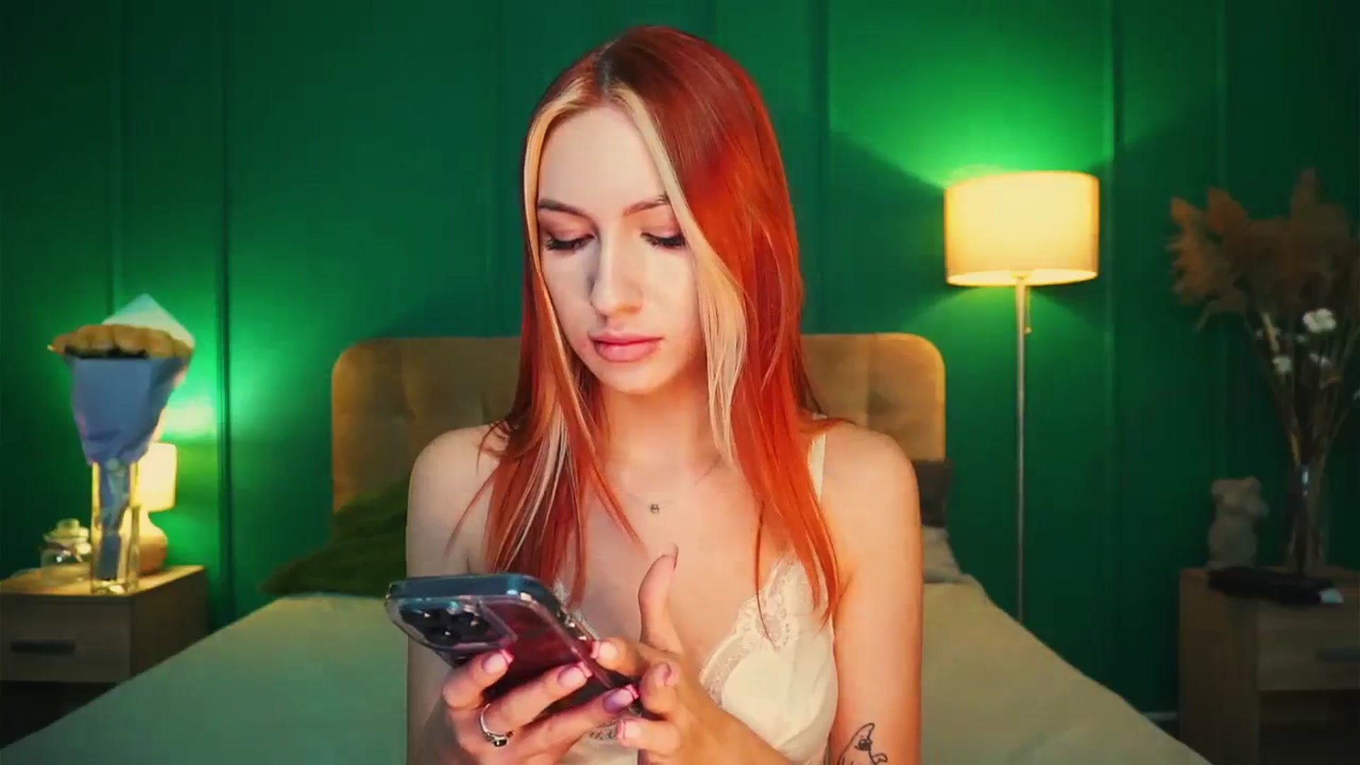Gallery image thumbnail from LovelyGin's myfreecams stream on, 11/03/2023, 13:47 image 2 of 20