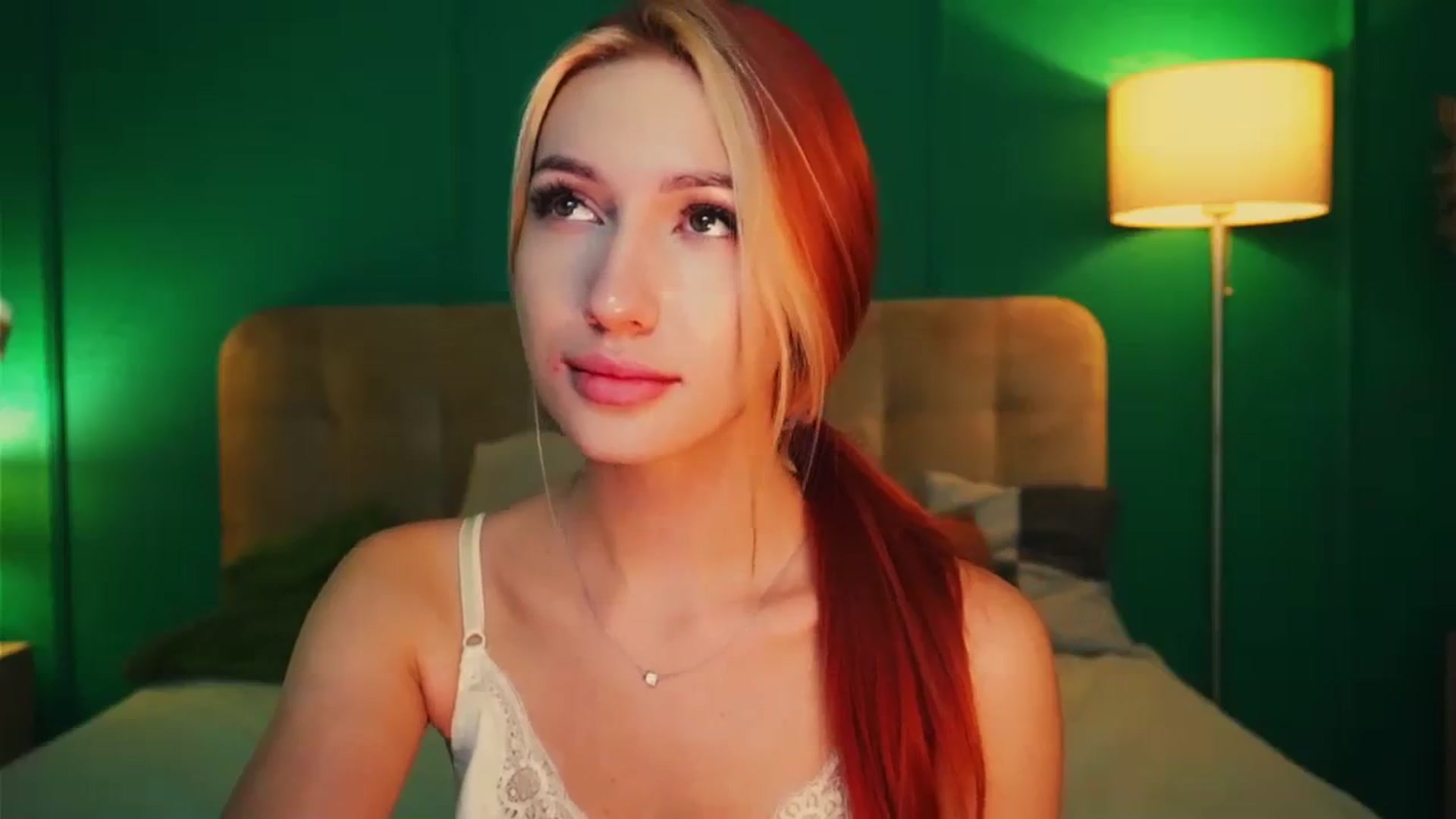 Gallery image thumbnail from LovelyGin's myfreecams stream on, 11/03/2023, 17:07 image 13 of 20