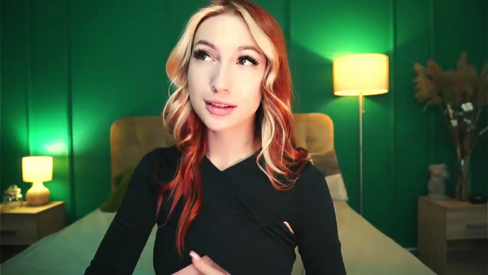 Gallery image thumbnail from LovelyGin's myfreecams stream on, 11/06/2023, 14:15 image 7 of 20