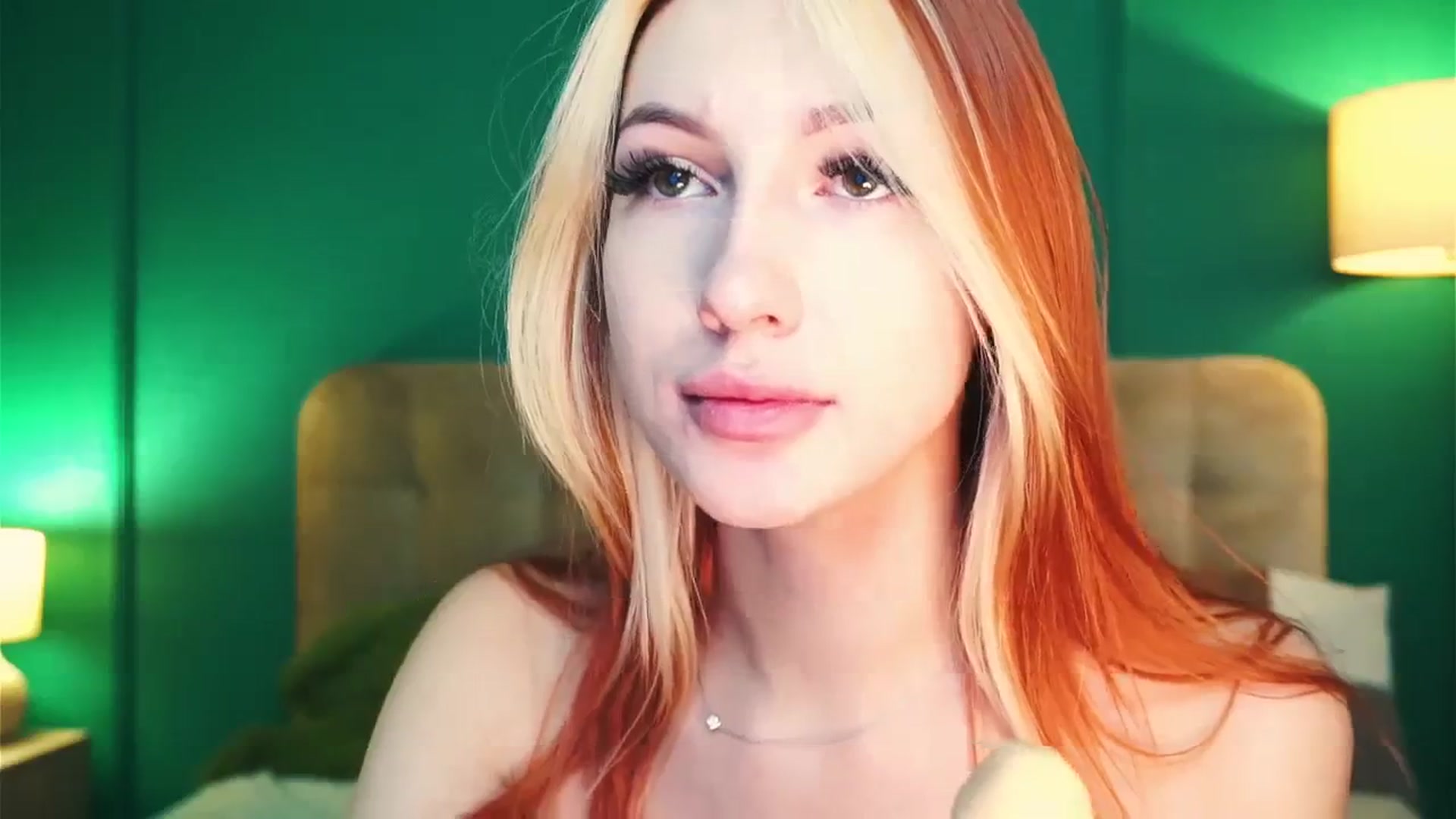 Gallery image thumbnail from LovelyGin's myfreecams stream on, 11/13/2023, 14:55 image 7 of 20