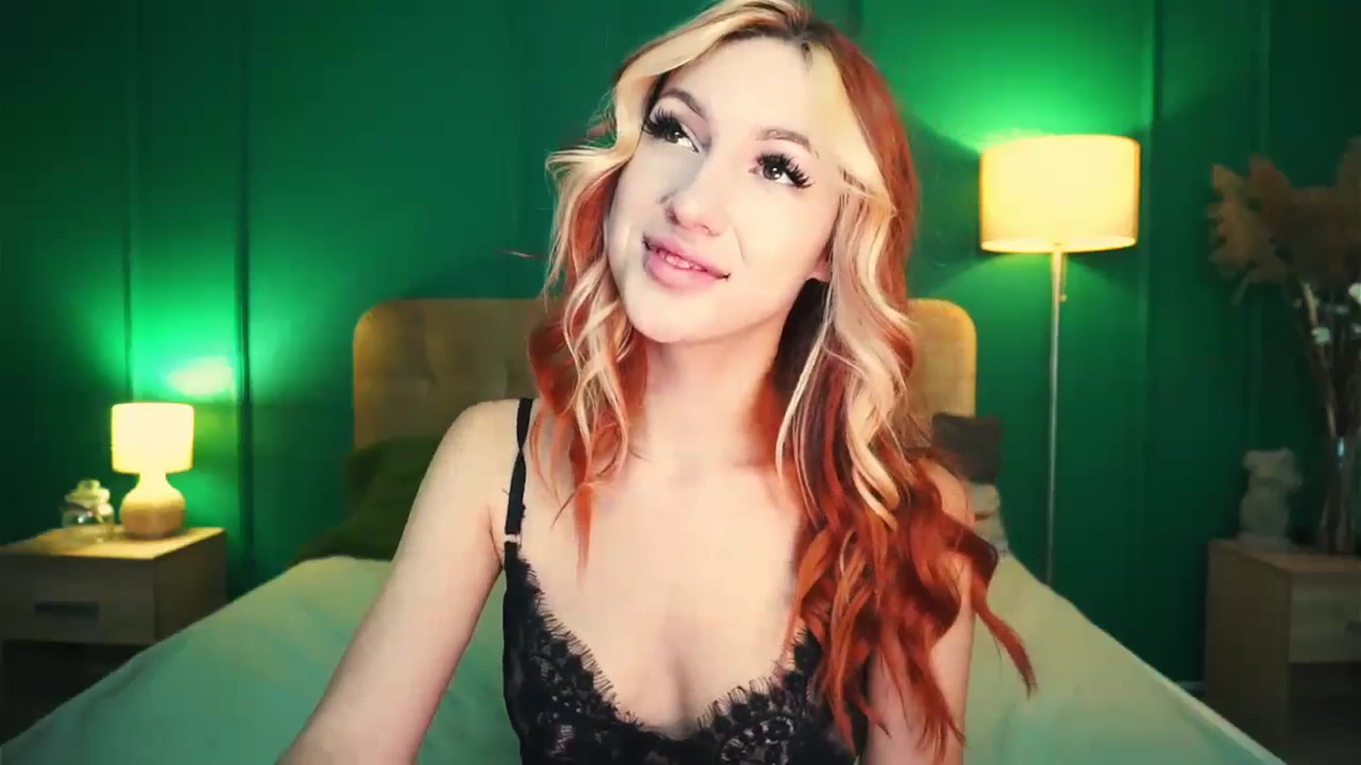 Gallery image thumbnail from LovelyGin's myfreecams stream on, 11/14/2023, 15:10 image 19 of 20