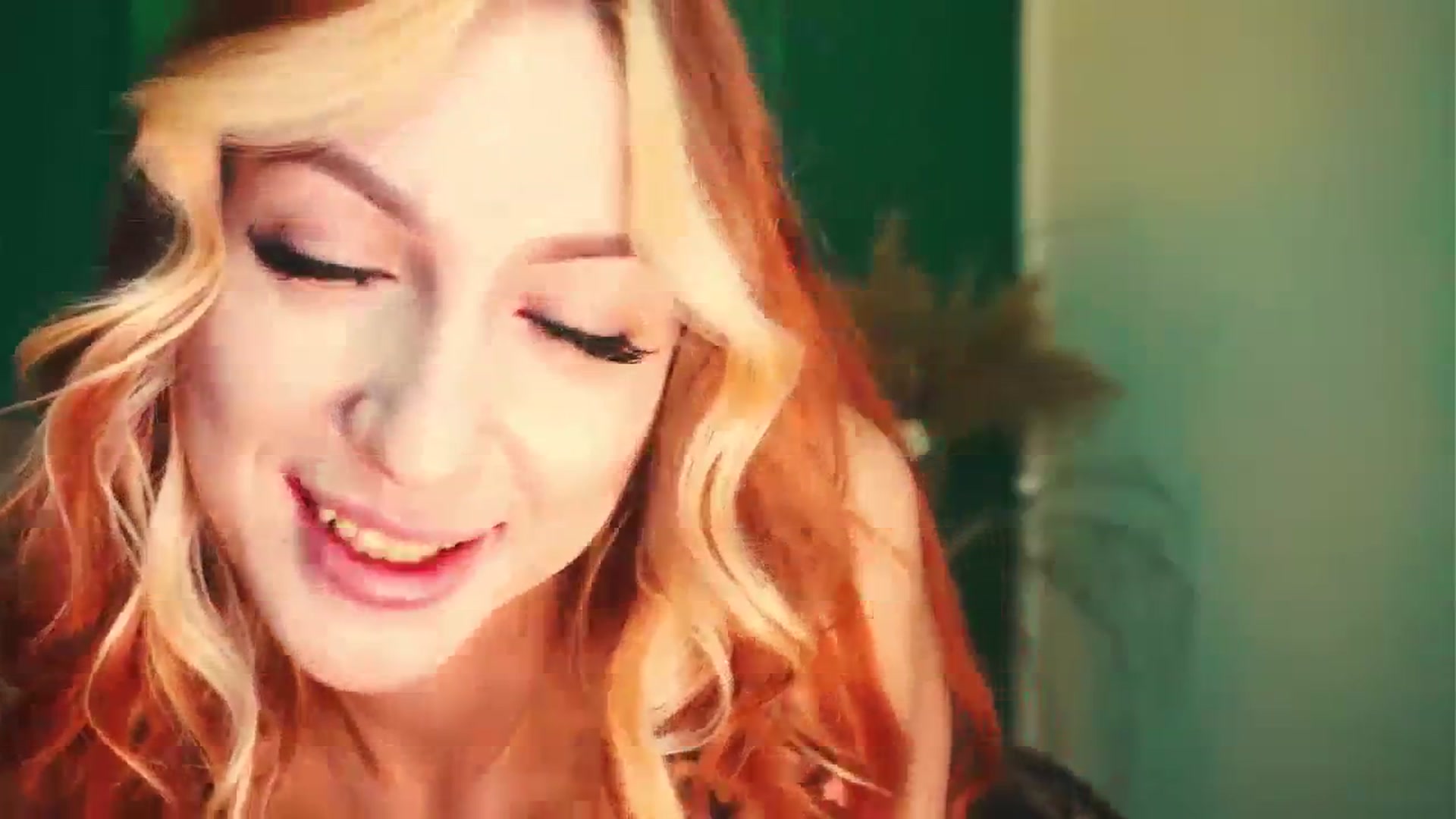 Gallery image thumbnail from LovelyGin's myfreecams stream on, 11/14/2023, 15:10 image 3 of 20