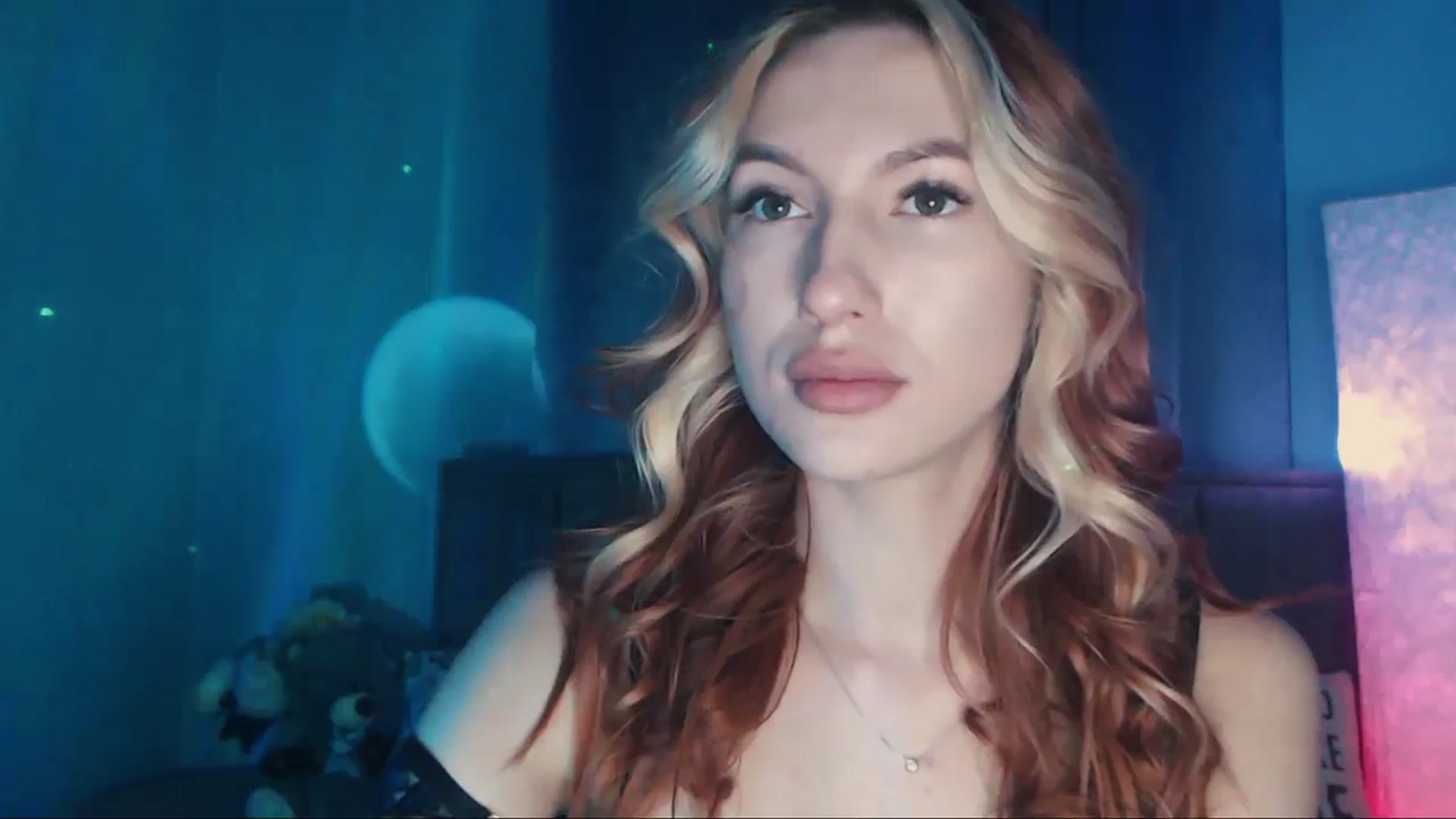 Gallery image thumbnail from LovelyGin's myfreecams stream on, 11/28/2023, 17:35 image 3 of 20