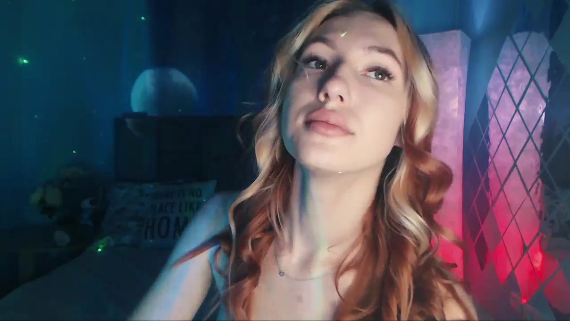 Gallery image thumbnail from LovelyGin's myfreecams stream on, 11/28/2023, 17:35 image 18 of 20