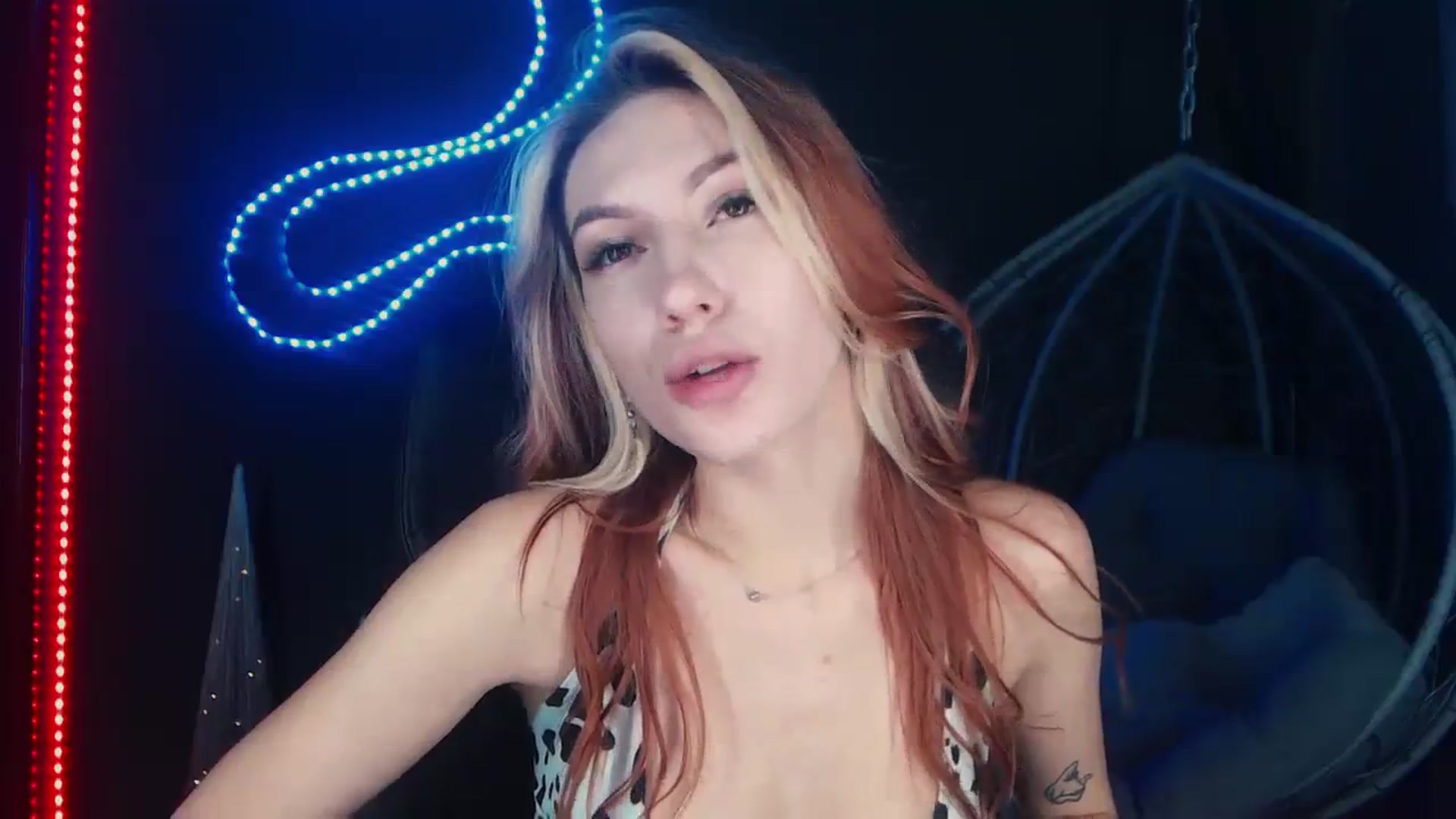 Gallery image thumbnail from LovelyGin's myfreecams stream on, 11/29/2023, 14:56 image 20 of 20