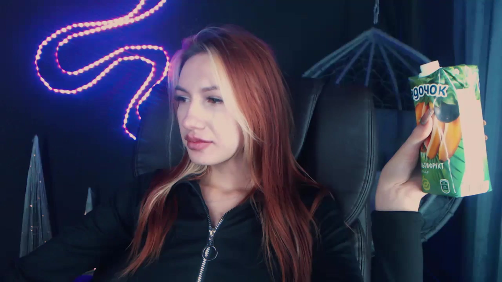 Gallery image thumbnail from LovelyGin's myfreecams stream on, 12/01/2023, 20:34 image 2 of 20