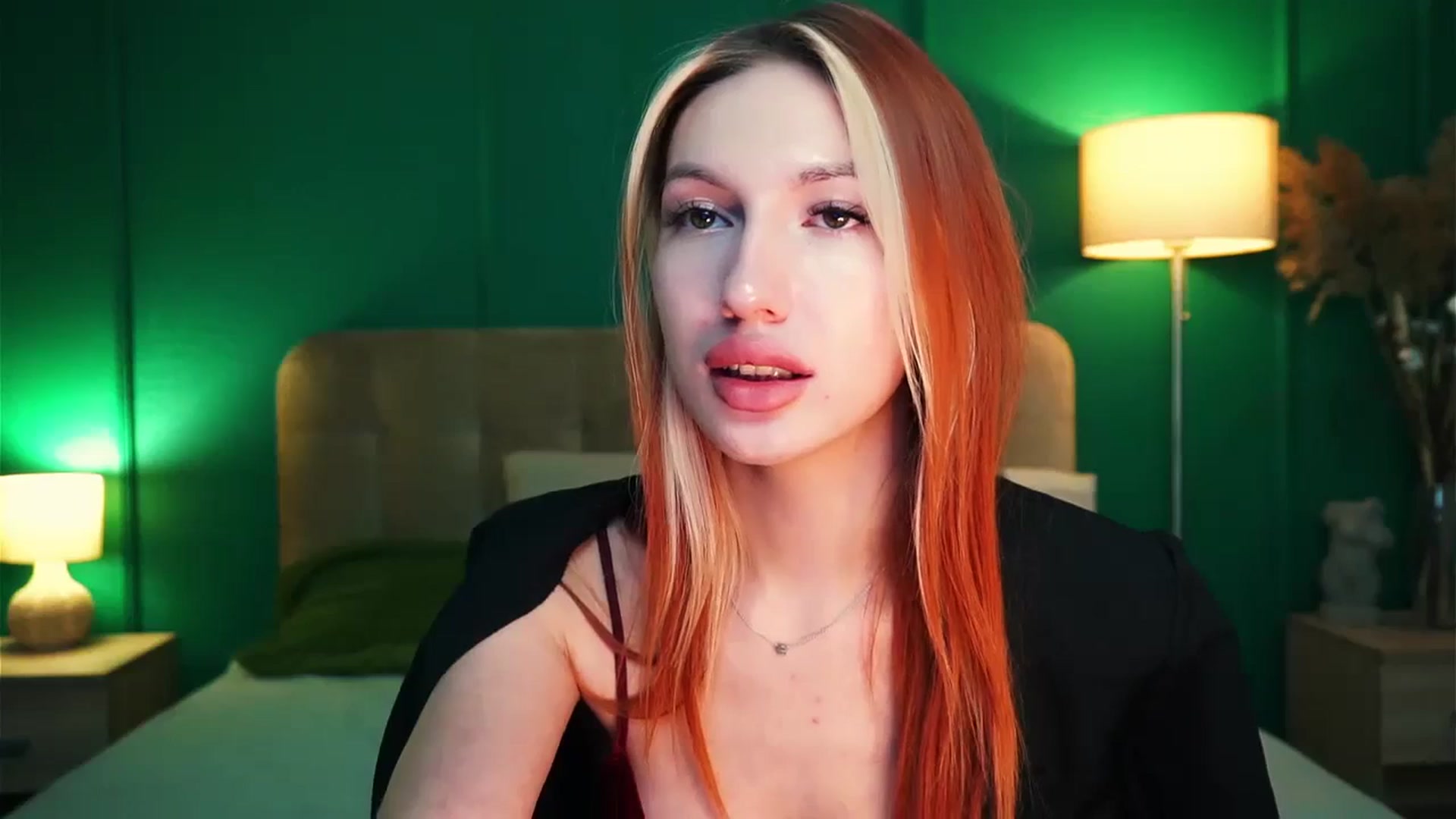 Gallery image thumbnail from LovelyGin's myfreecams stream on, 12/11/2023, 17:37 image 19 of 20