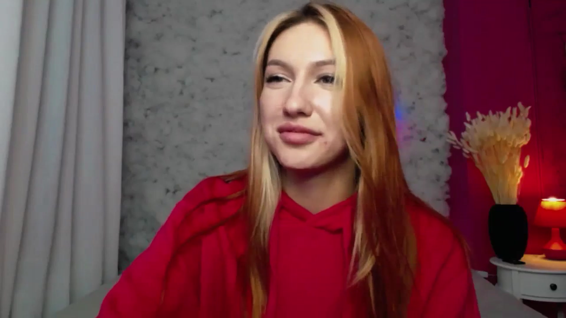 Gallery image thumbnail from LovelyGin's myfreecams stream on, 12/12/2023, 15:20 image 20 of 20