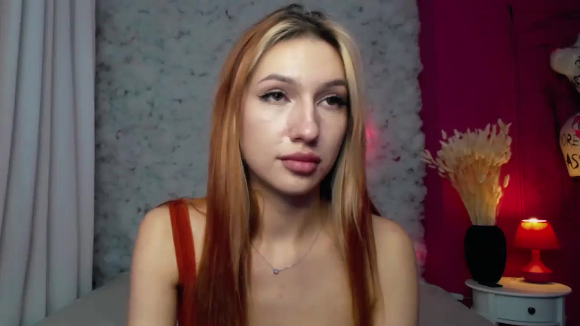 Gallery image thumbnail from LovelyGin's myfreecams stream on, 12/12/2023, 17:22 image 19 of 20