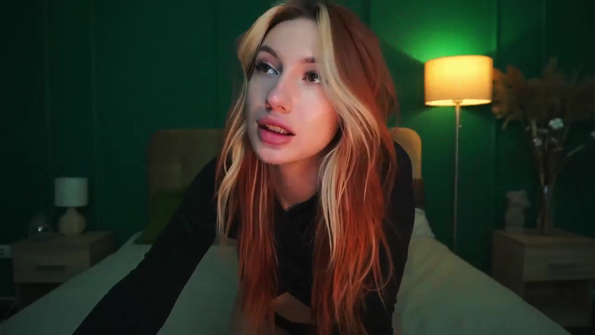Gallery image thumbnail from LovelyGin's myfreecams stream on, 12/14/2023, 14:38 image 8 of 20