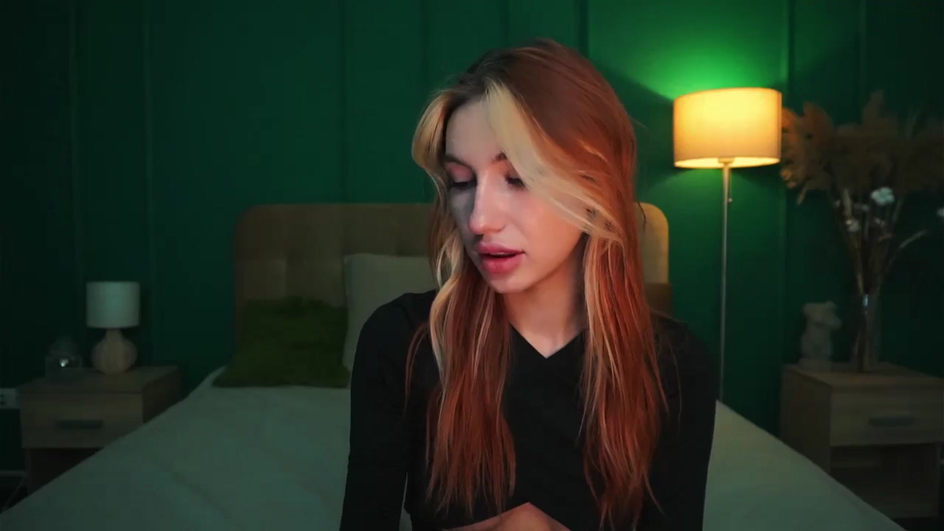 Gallery image thumbnail from LovelyGin's myfreecams stream on, 12/14/2023, 14:38 image 13 of 20