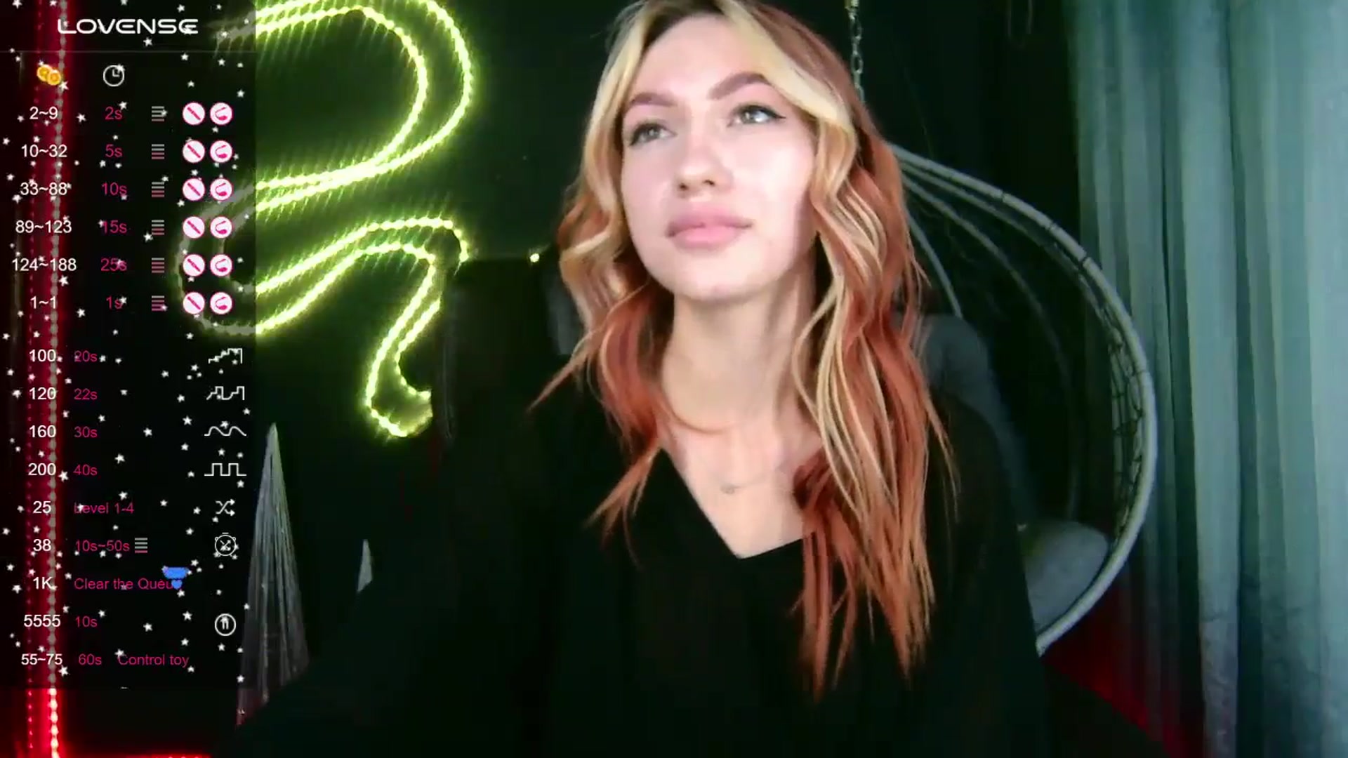 Gallery image thumbnail from LovelyGin's myfreecams stream on, 12/22/2023, 18:04 image 5 of 20