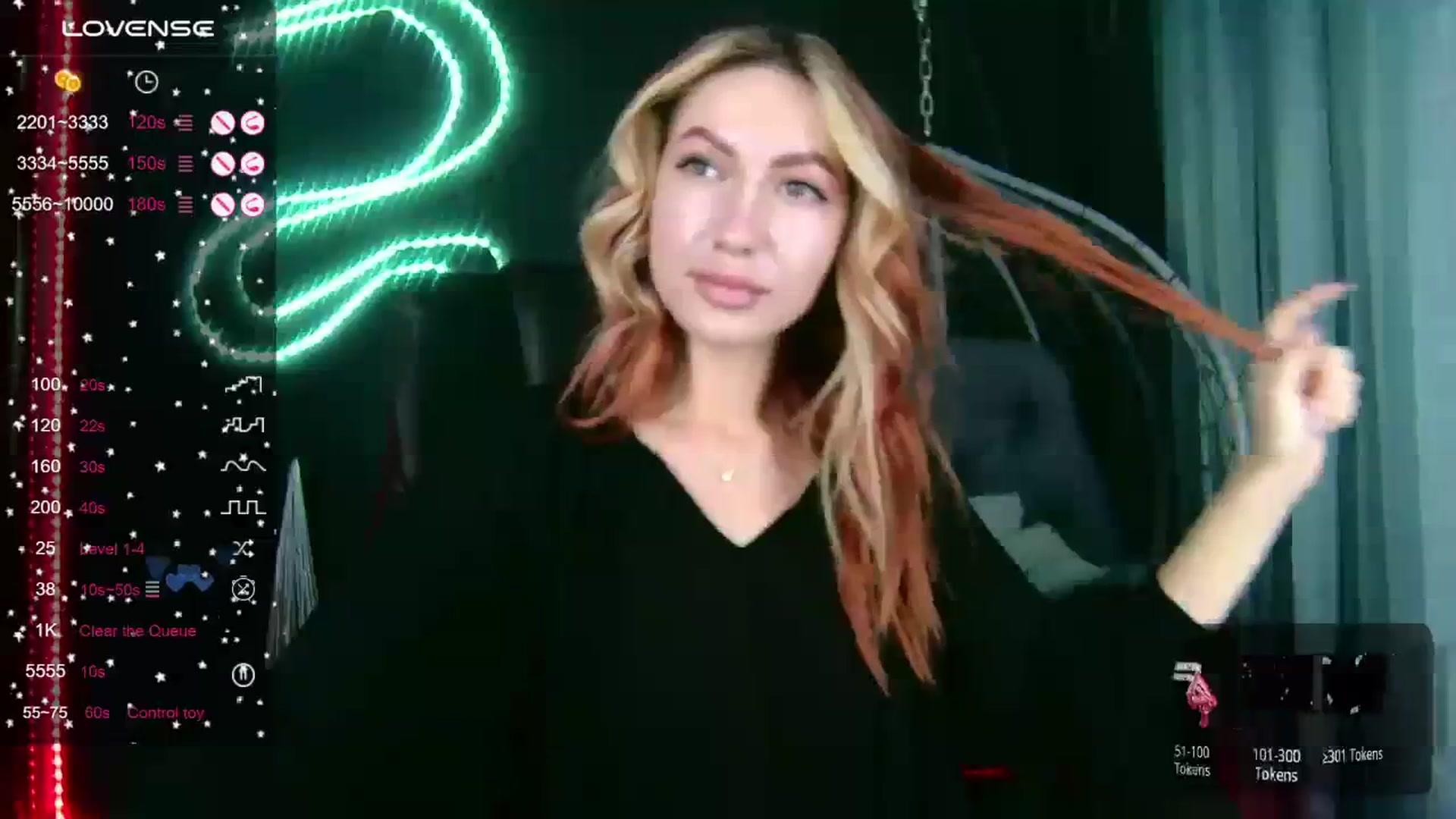 Gallery image thumbnail from LovelyGin's myfreecams stream on, 12/22/2023, 18:04 image 3 of 20
