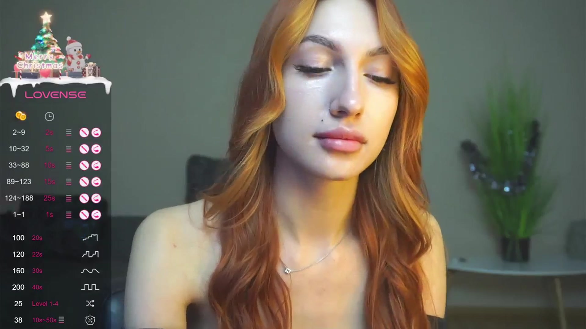 Gallery image thumbnail from LovelyGin's myfreecams stream on, 01/03/2024, 18:37 image 14 of 20