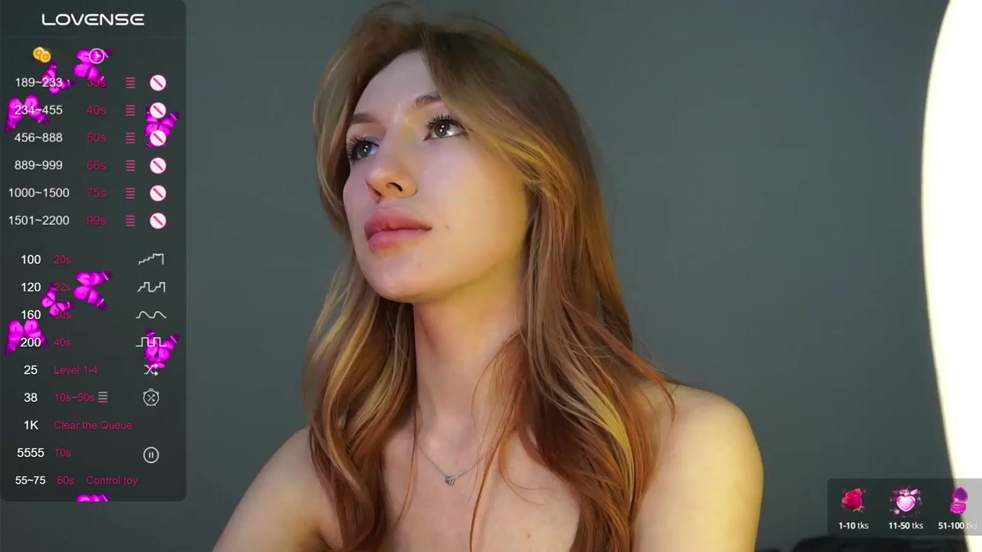 Gallery image thumbnail from LovelyGin's myfreecams stream on, 03/13/2024, 19:37 image 17 of 20