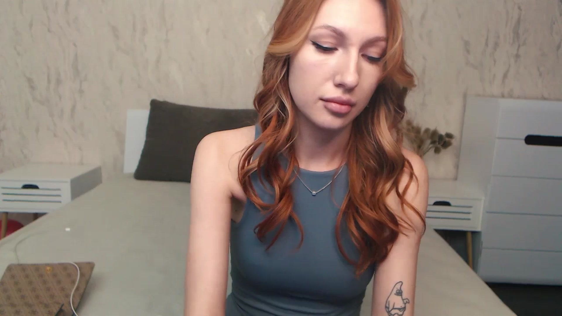 Gallery image thumbnail from LovelyGin's myfreecams stream on, 04/10/2024, 18:18 image 13 of 20