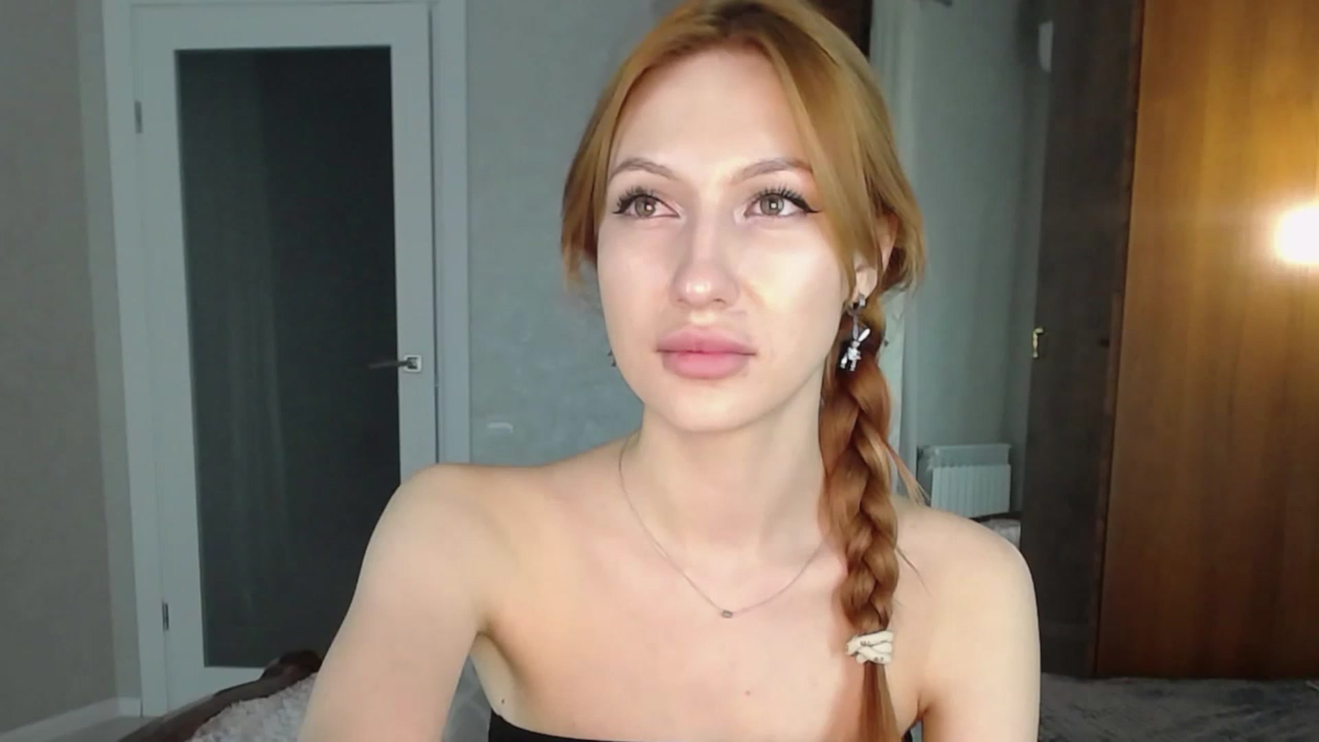 Gallery image thumbnail from LovelyGin's myfreecams stream on, 04/26/2024, 19:00 image 1 of 20