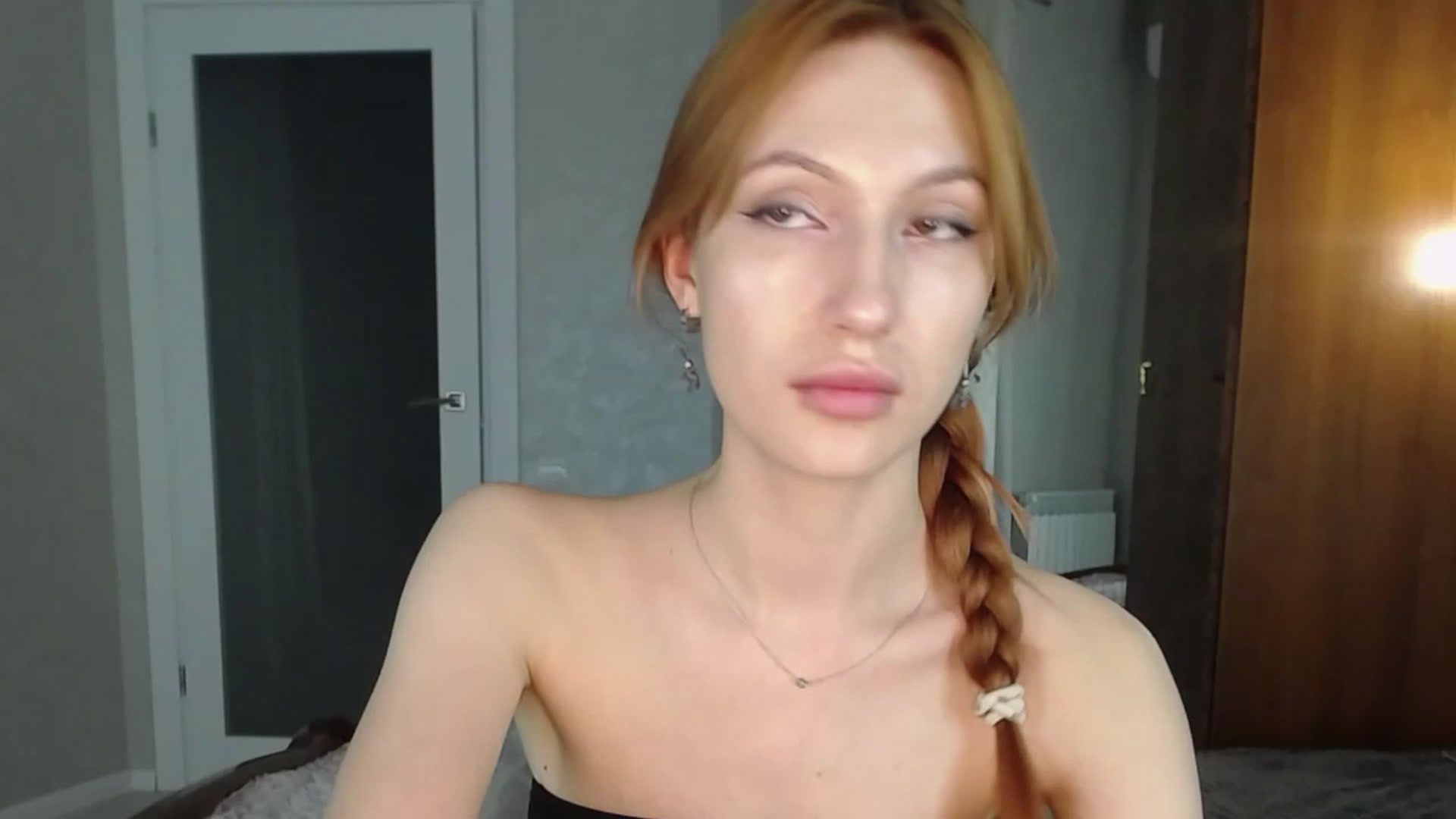 Gallery image thumbnail from LovelyGin's myfreecams stream on, 04/26/2024, 19:00 image 2 of 20