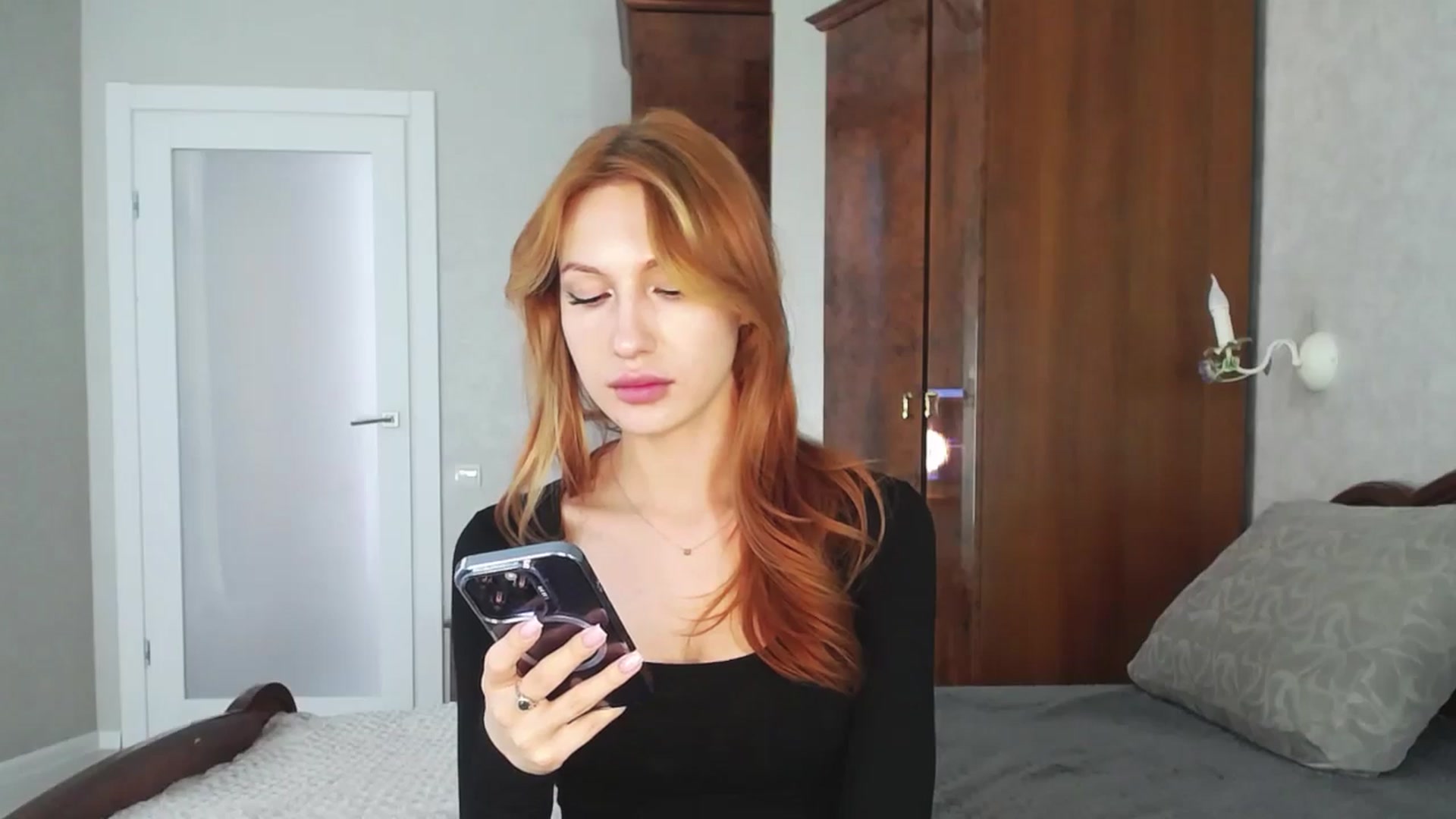 Gallery image thumbnail from LovelyGin's myfreecams stream on, 05/03/2024, 16:58 image 11 of 20