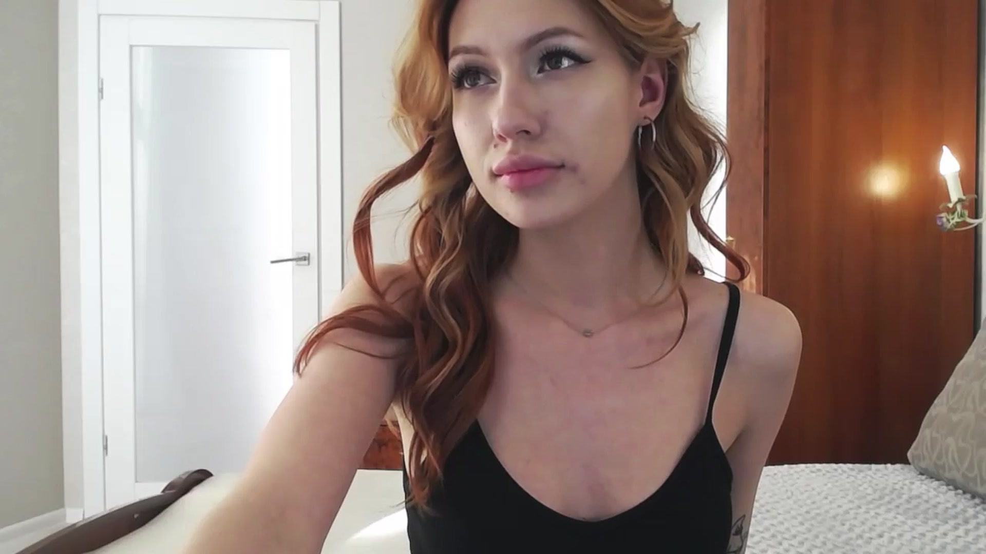 Gallery image thumbnail from LovelyGin's myfreecams stream on, 05/09/2024, 15:00 image 16 of 20