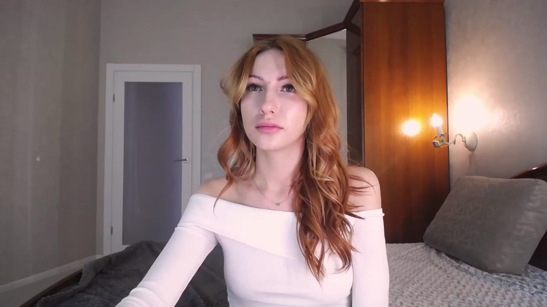 Gallery image thumbnail from LovelyGin's myfreecams stream on, 05/15/2024, 17:03 image 12 of 20
