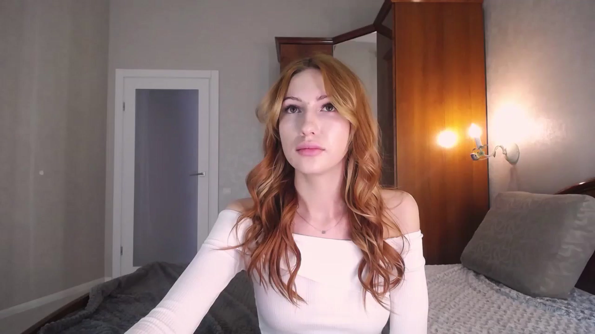 Gallery image thumbnail from LovelyGin's myfreecams stream on, 05/15/2024, 17:03 image 13 of 20