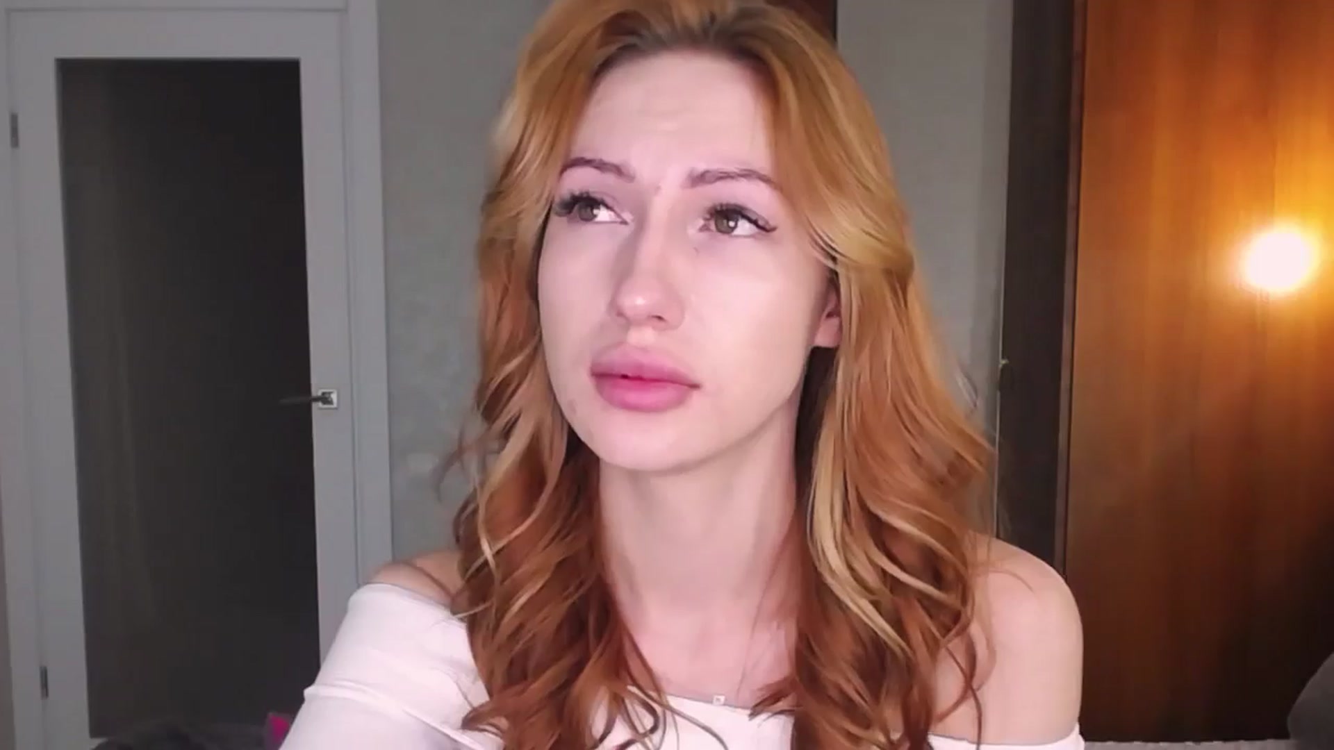 Gallery image thumbnail from LovelyGin's myfreecams stream on, 05/15/2024, 20:02 image 16 of 20