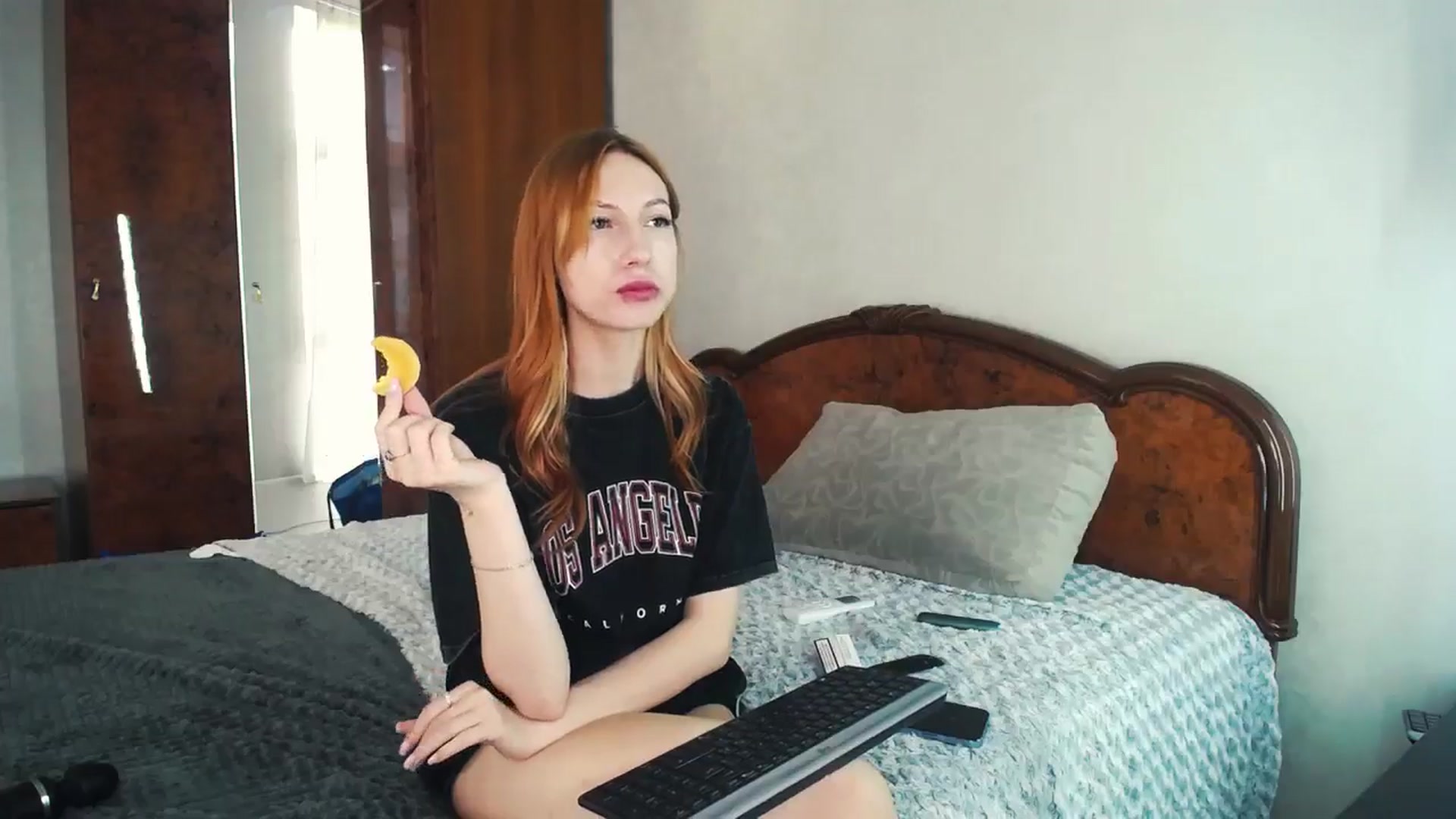 Gallery image thumbnail from LovelyGin's myfreecams stream on, 05/28/2024, 17:01 image 16 of 20