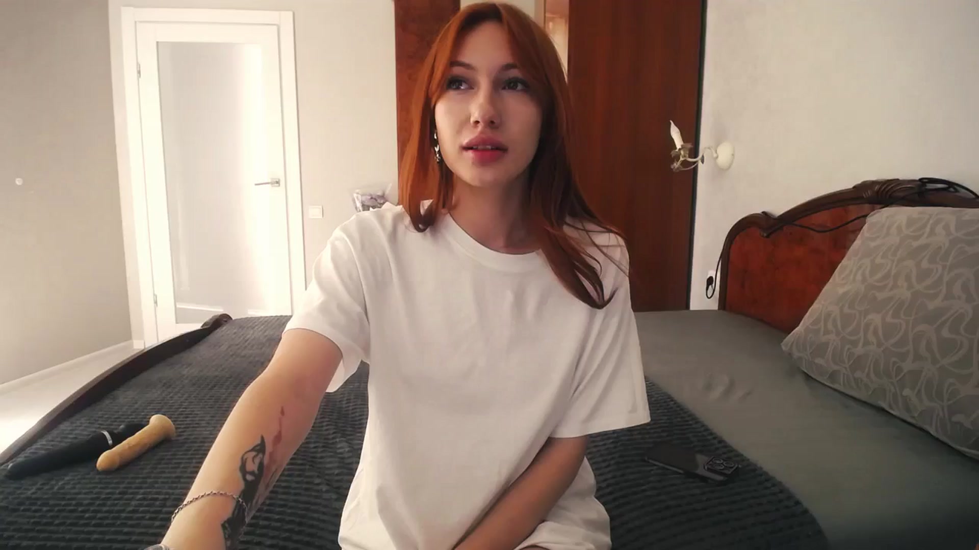 Gallery image thumbnail from LovelyGin's myfreecams stream on, 06/11/2024, 14:15 image 11 of 20