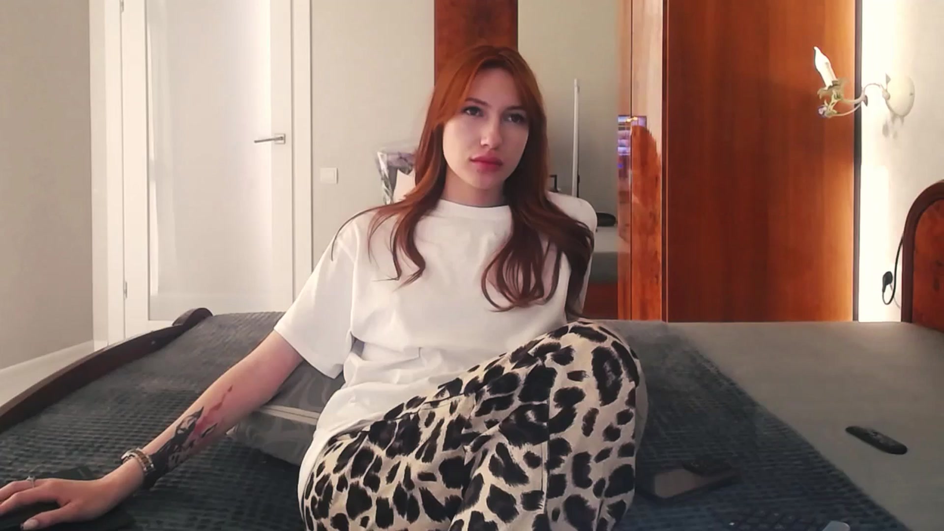 Gallery image thumbnail from LovelyGin's myfreecams stream on, 06/11/2024, 15:59 image 10 of 20