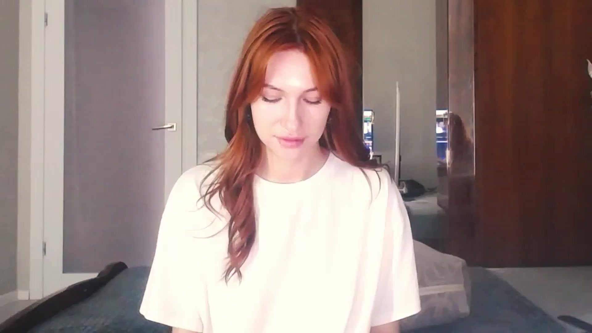 Gallery image thumbnail from LovelyGin's myfreecams stream on, 06/11/2024, 18:30 image 14 of 20
