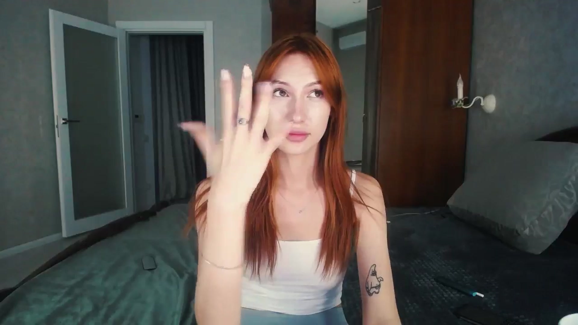 Gallery image thumbnail from LovelyGin's myfreecams stream on, 06/14/2024, 19:05 image 16 of 20