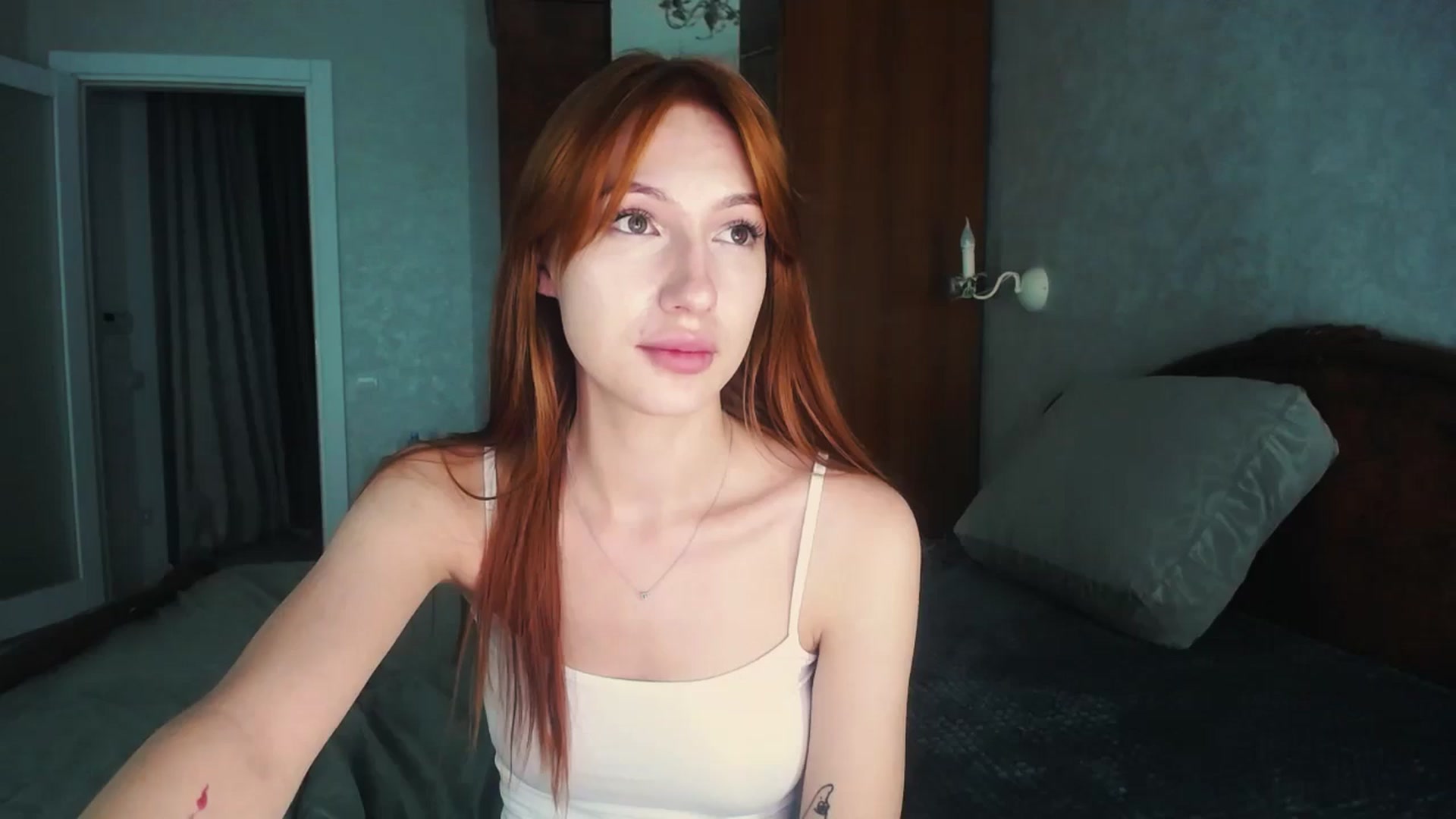 Gallery image thumbnail from LovelyGin's myfreecams stream on, 06/14/2024, 19:05 image 20 of 20