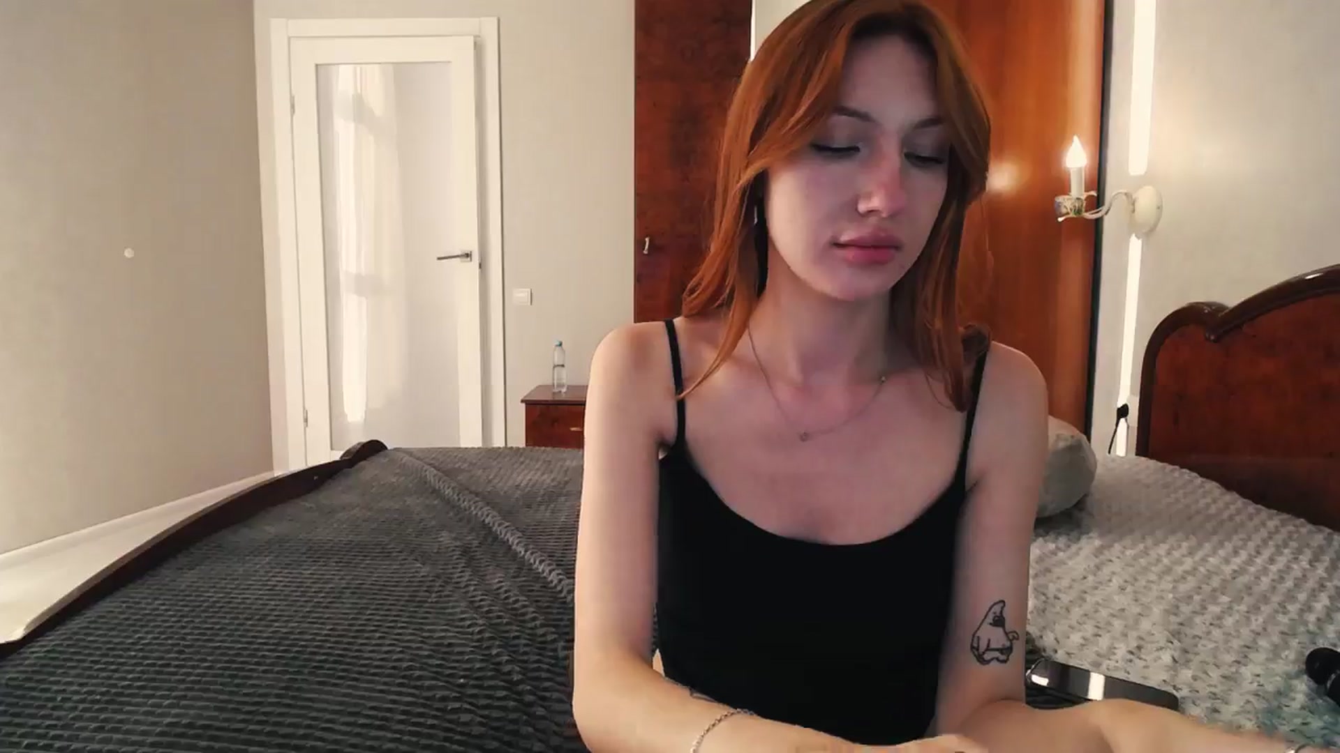 Gallery image thumbnail from LovelyGin's myfreecams stream on, 06/18/2024, 16:45 image 9 of 20