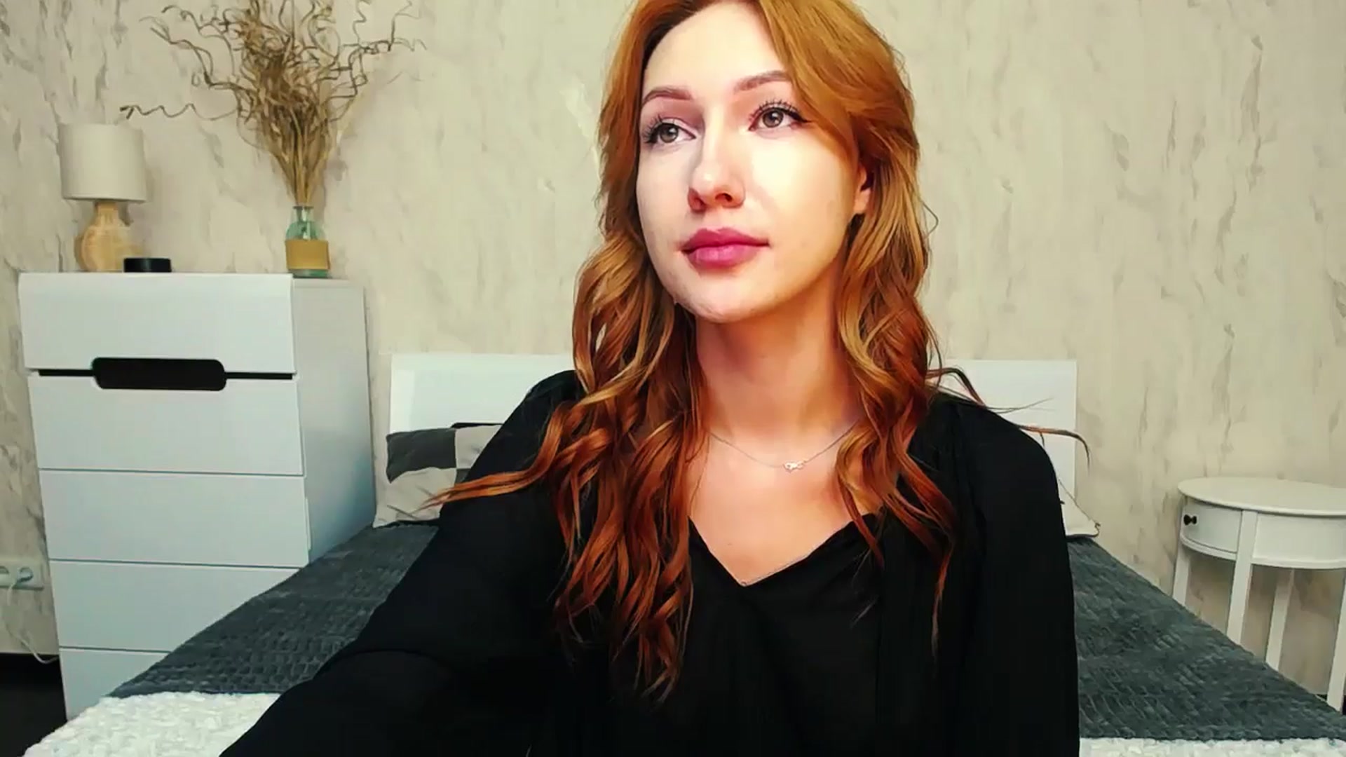 Gallery image thumbnail from LovelyGin's myfreecams stream on, 07/03/2024, 13:34 image 4 of 20