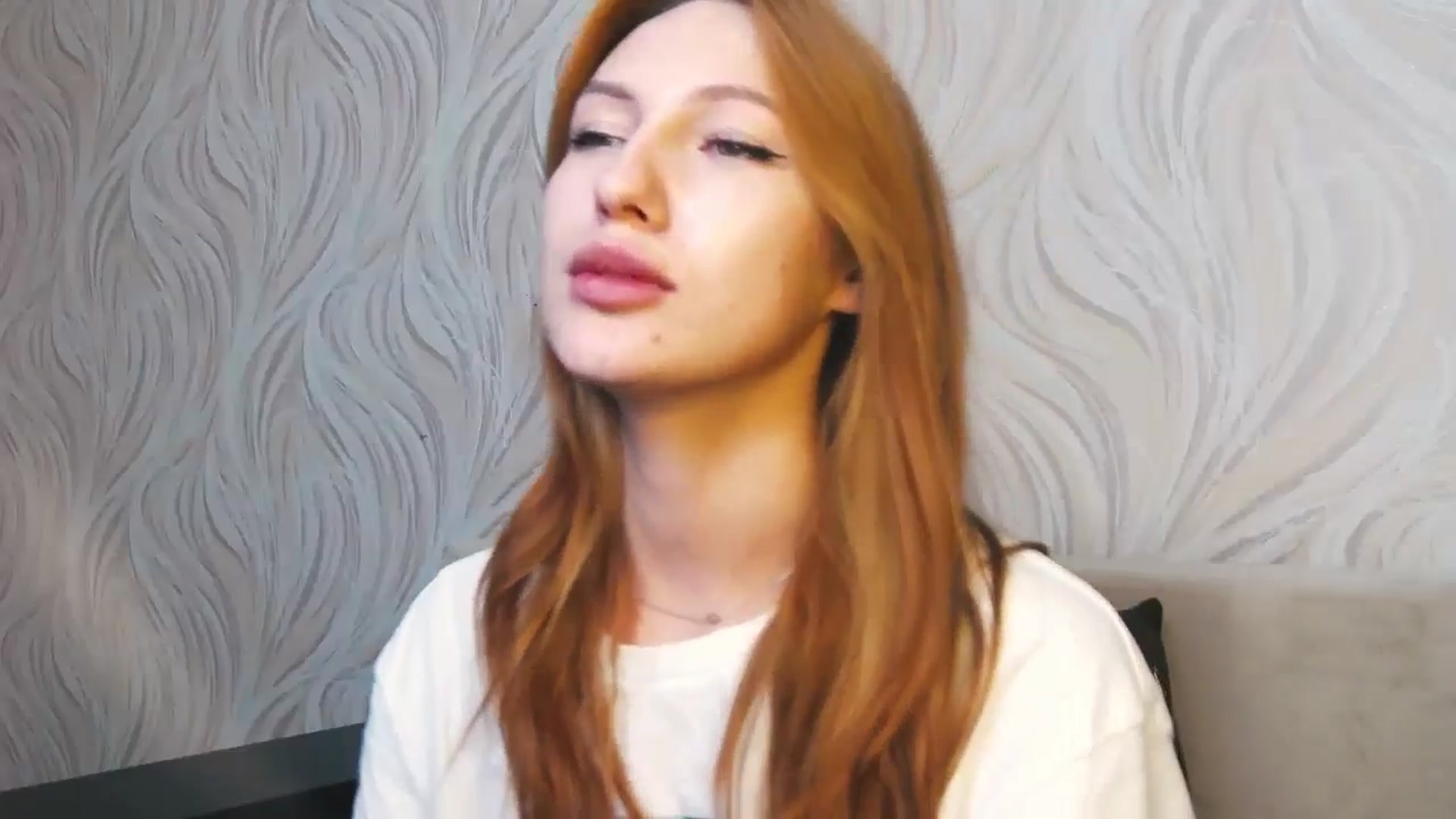 Gallery image thumbnail from LovelyGin's myfreecams stream on, 07/17/2024, 18:59 image 12 of 20