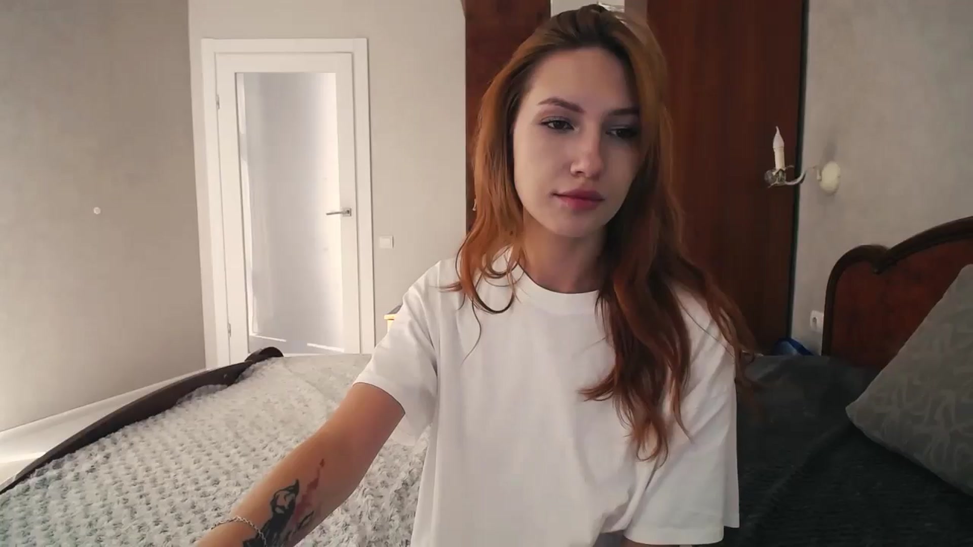 Gallery image thumbnail from LovelyGin's myfreecams stream on, 07/19/2024, 15:12 image 2 of 20