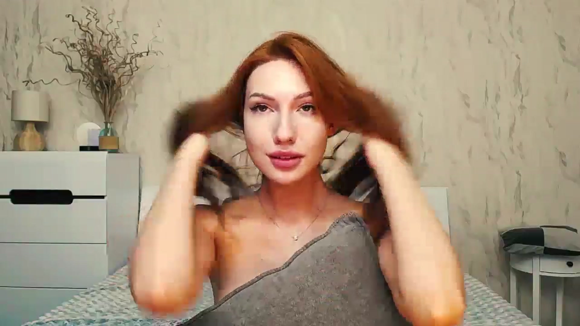 Gallery image thumbnail from LovelyGin's myfreecams stream on, 08/12/2024, 16:02 image 15 of 20