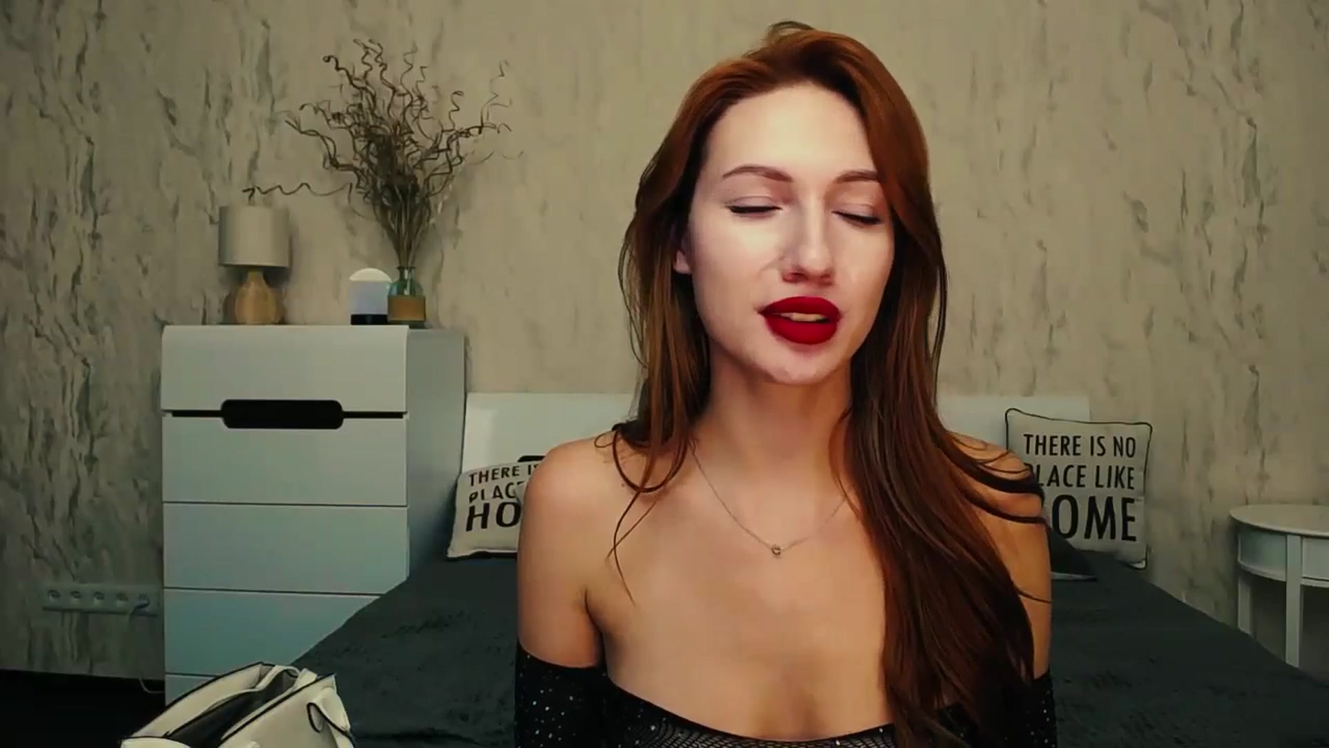 Gallery image thumbnail from LovelyGin's myfreecams stream on, 08/16/2024, 16:45 image 19 of 20