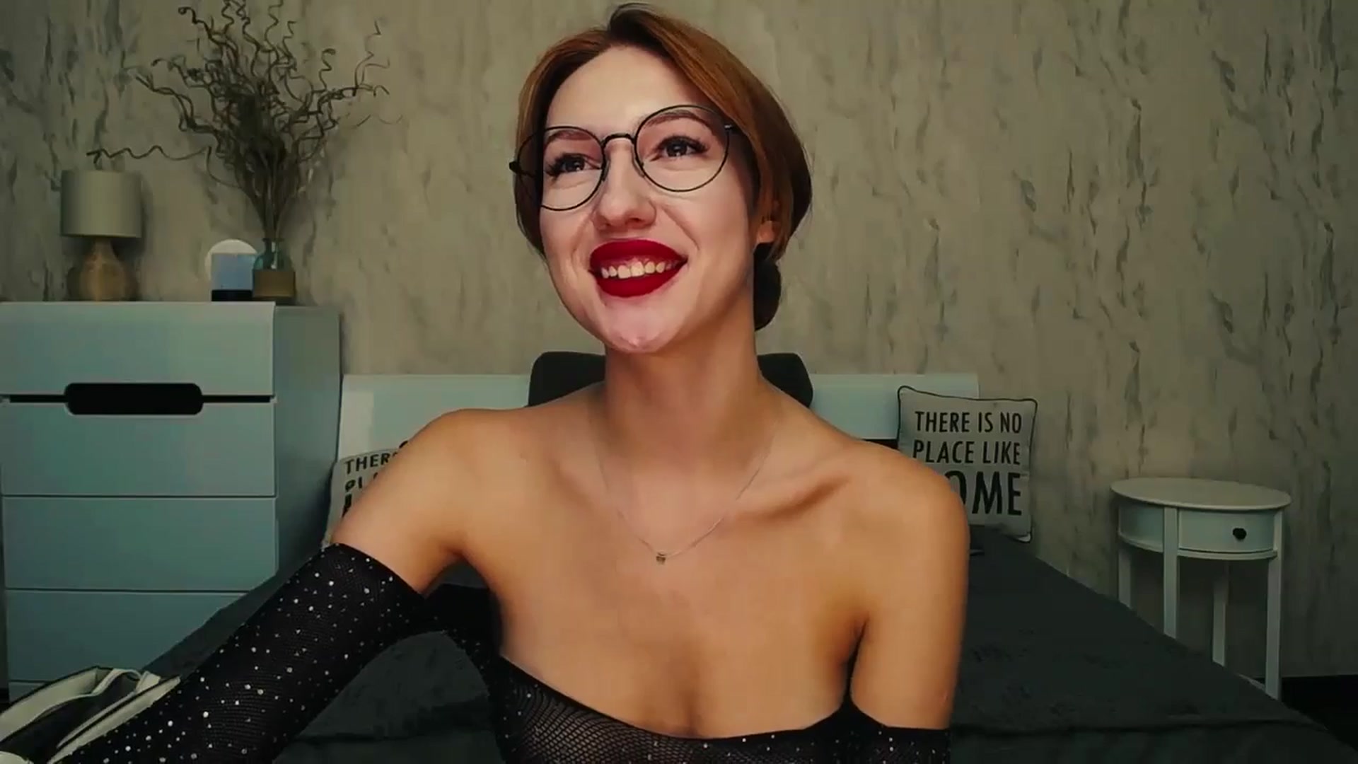 Gallery image thumbnail from LovelyGin's myfreecams stream on, 08/16/2024, 16:45 image 6 of 20