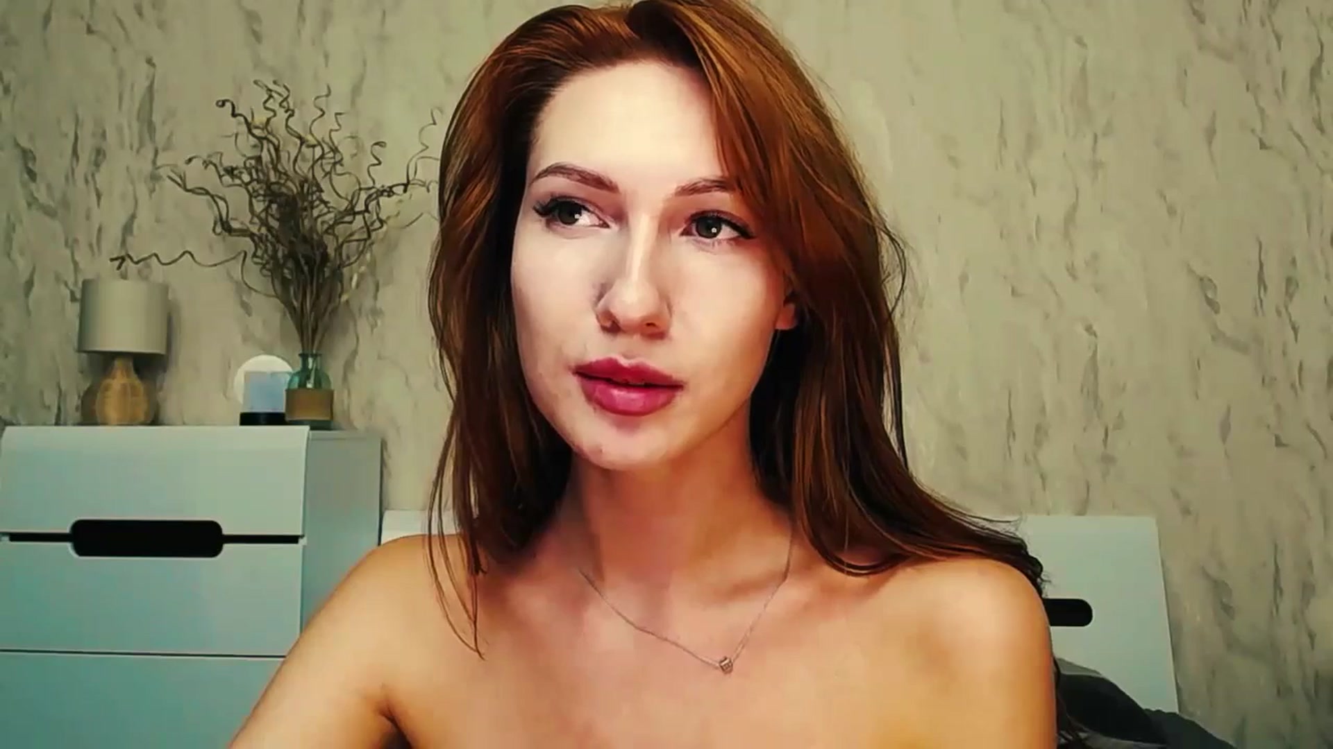Gallery image thumbnail from LovelyGin's myfreecams stream on, 08/16/2024, 18:55 image 16 of 20