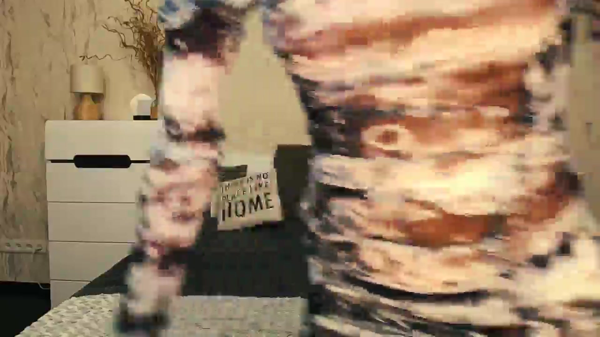 Gallery image thumbnail from LovelyGin's myfreecams stream on, 08/27/2024, 19:00 image 6 of 20