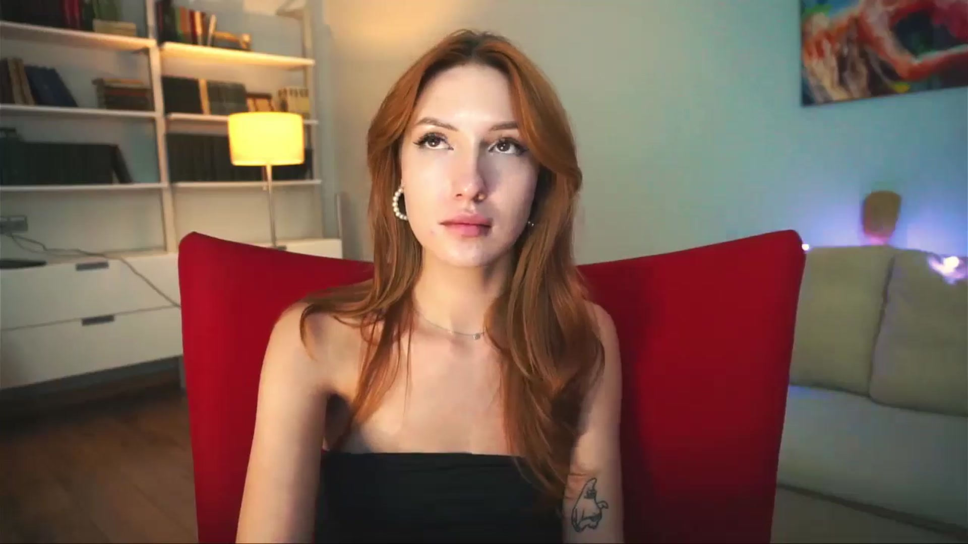 Gallery image thumbnail from LovelyGin's myfreecams stream on, 09/13/2024, 18:58 image 13 of 20