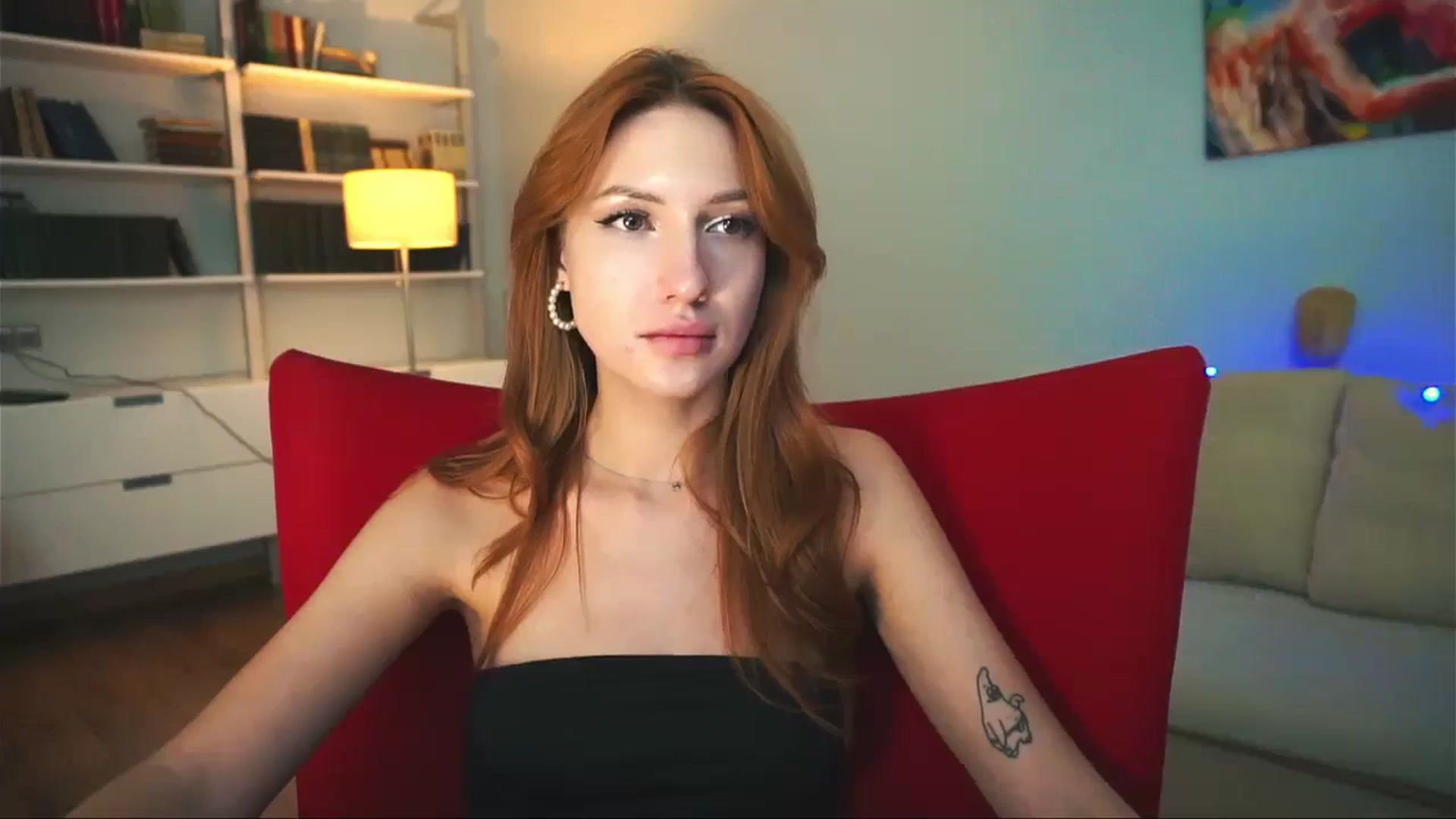 Gallery image thumbnail from LovelyGin's myfreecams stream on, 09/13/2024, 18:58 image 14 of 20