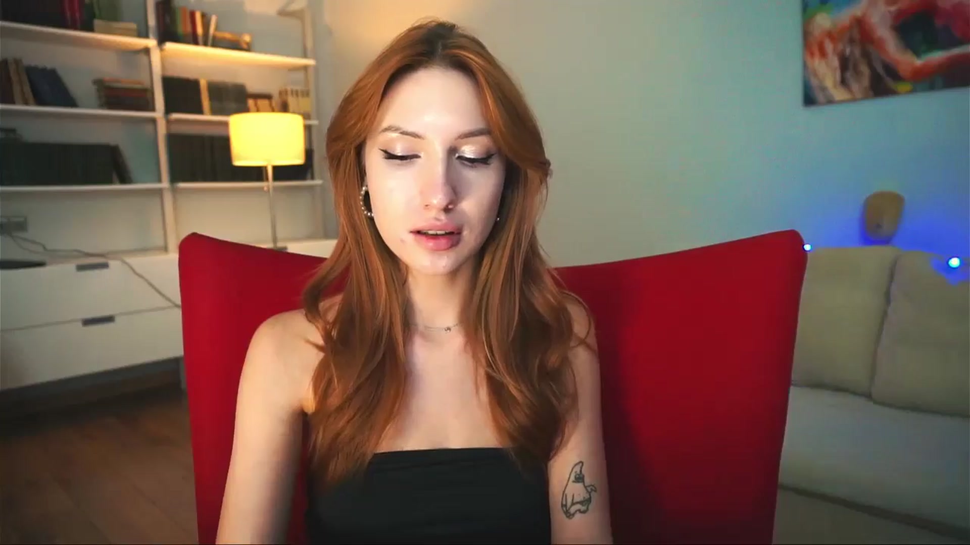 Gallery image thumbnail from LovelyGin's myfreecams stream on, 09/13/2024, 18:58 image 12 of 20