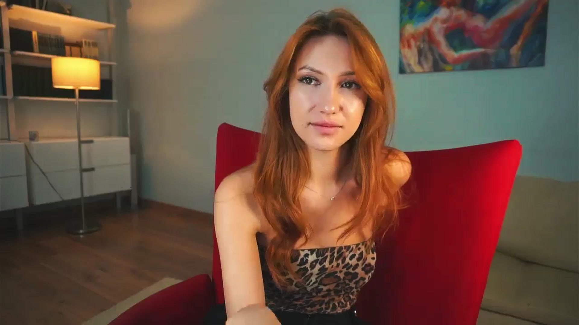Gallery image thumbnail from LovelyGin's myfreecams stream on, 09/19/2024, 17:39 image 9 of 20