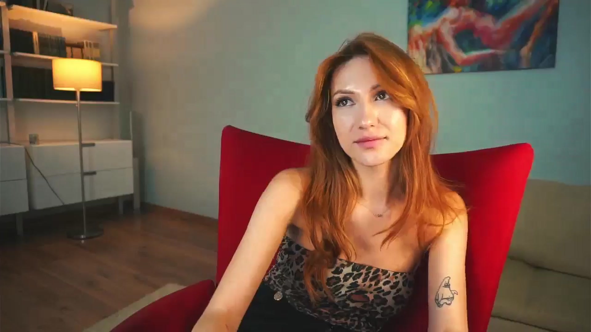 Gallery image thumbnail from LovelyGin's myfreecams stream on, 09/19/2024, 17:39 image 8 of 20